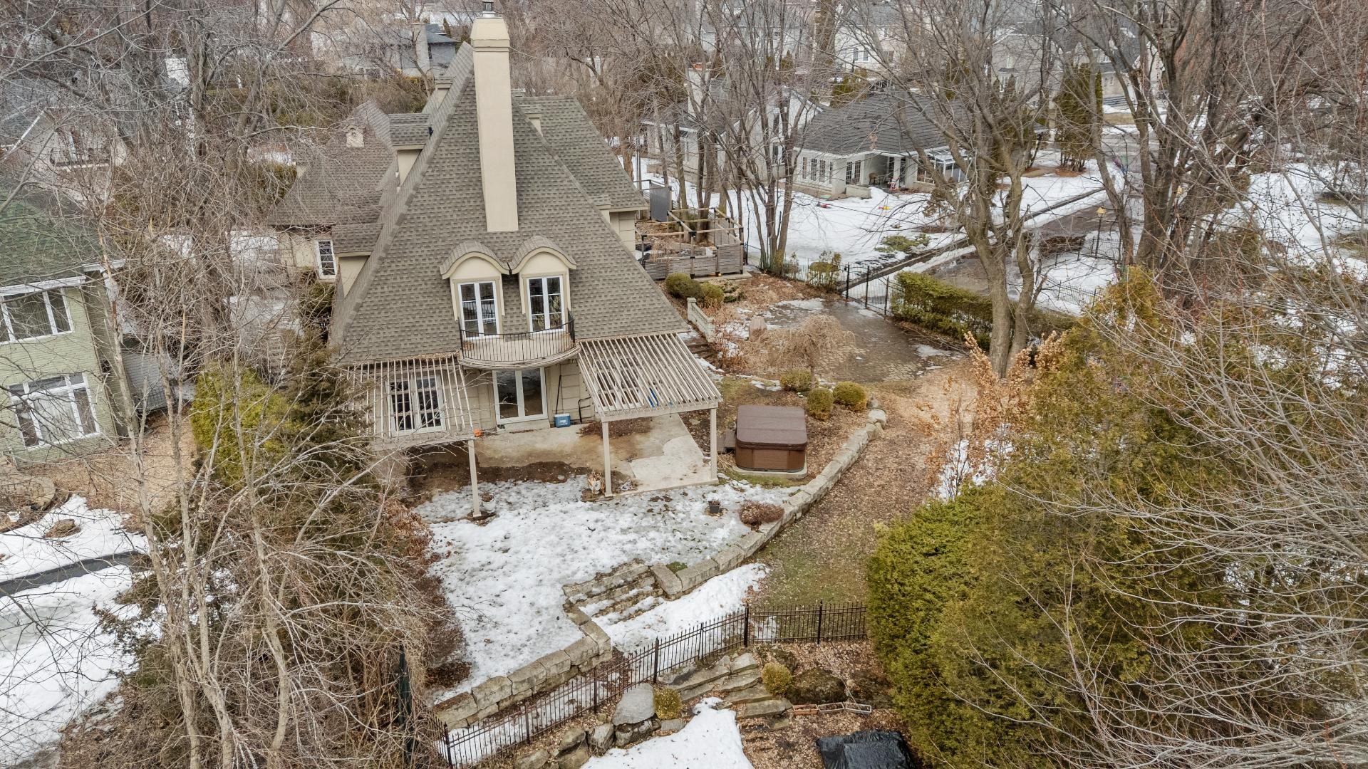 









729


Boul. Union

,
Laval (Sainte-Dorothée),




QC
H7X1X7

