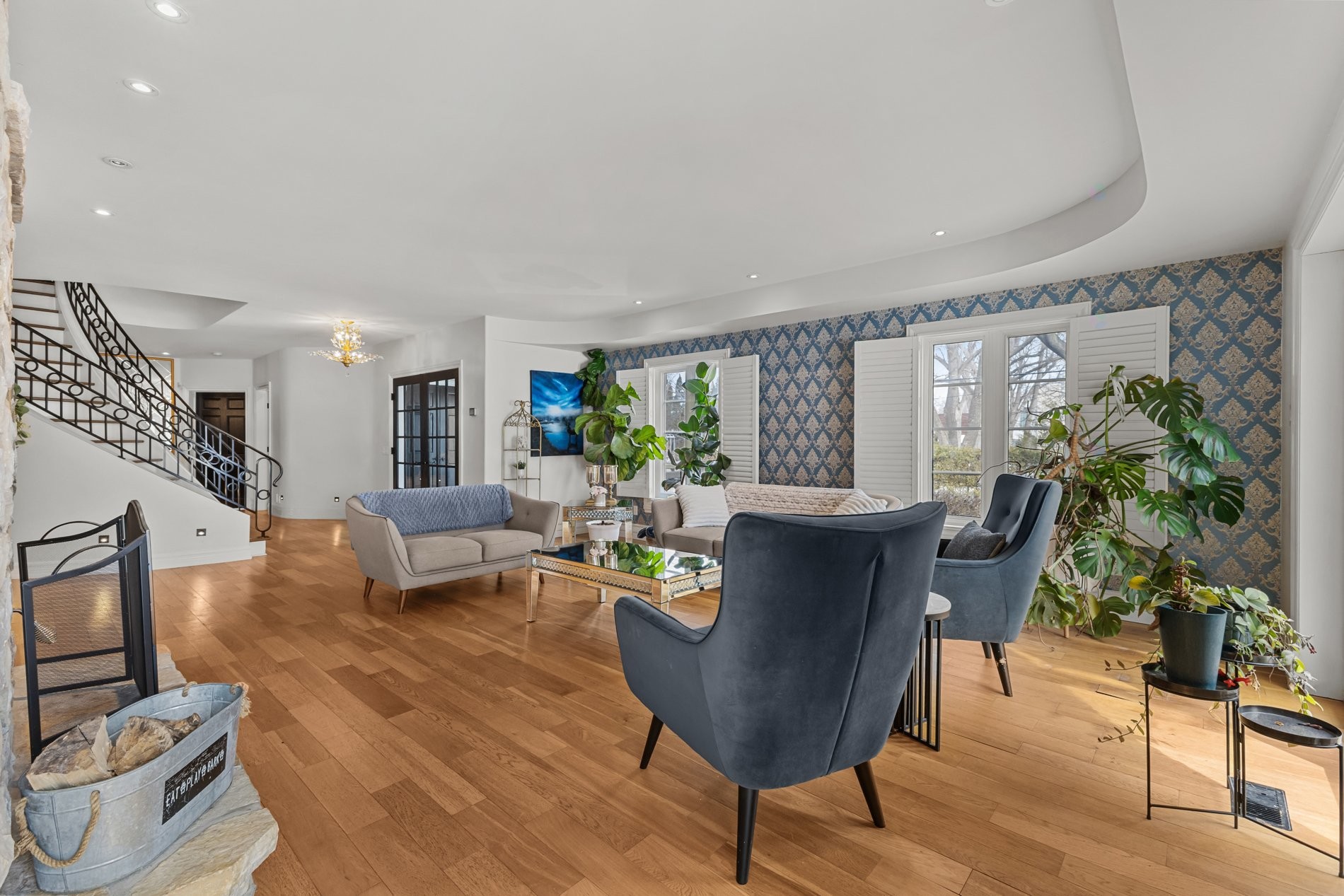 









729


Boul. Union

,
Laval (Sainte-Dorothée),




QC
H7X1X7

