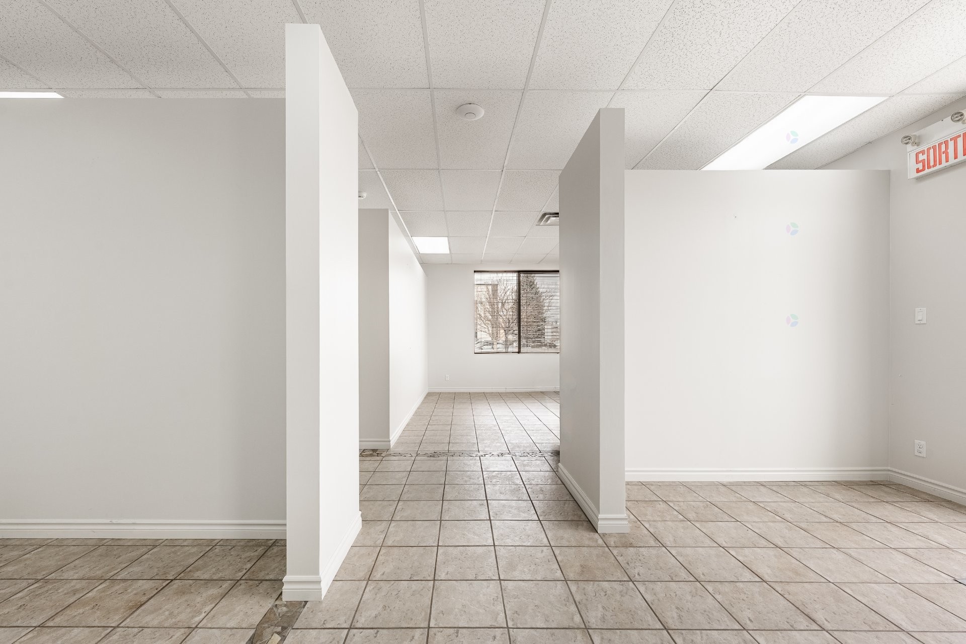 









2041A


Rue Léonard-De Vinci

,
Sainte-Julie,




QC
J3E1Z2

