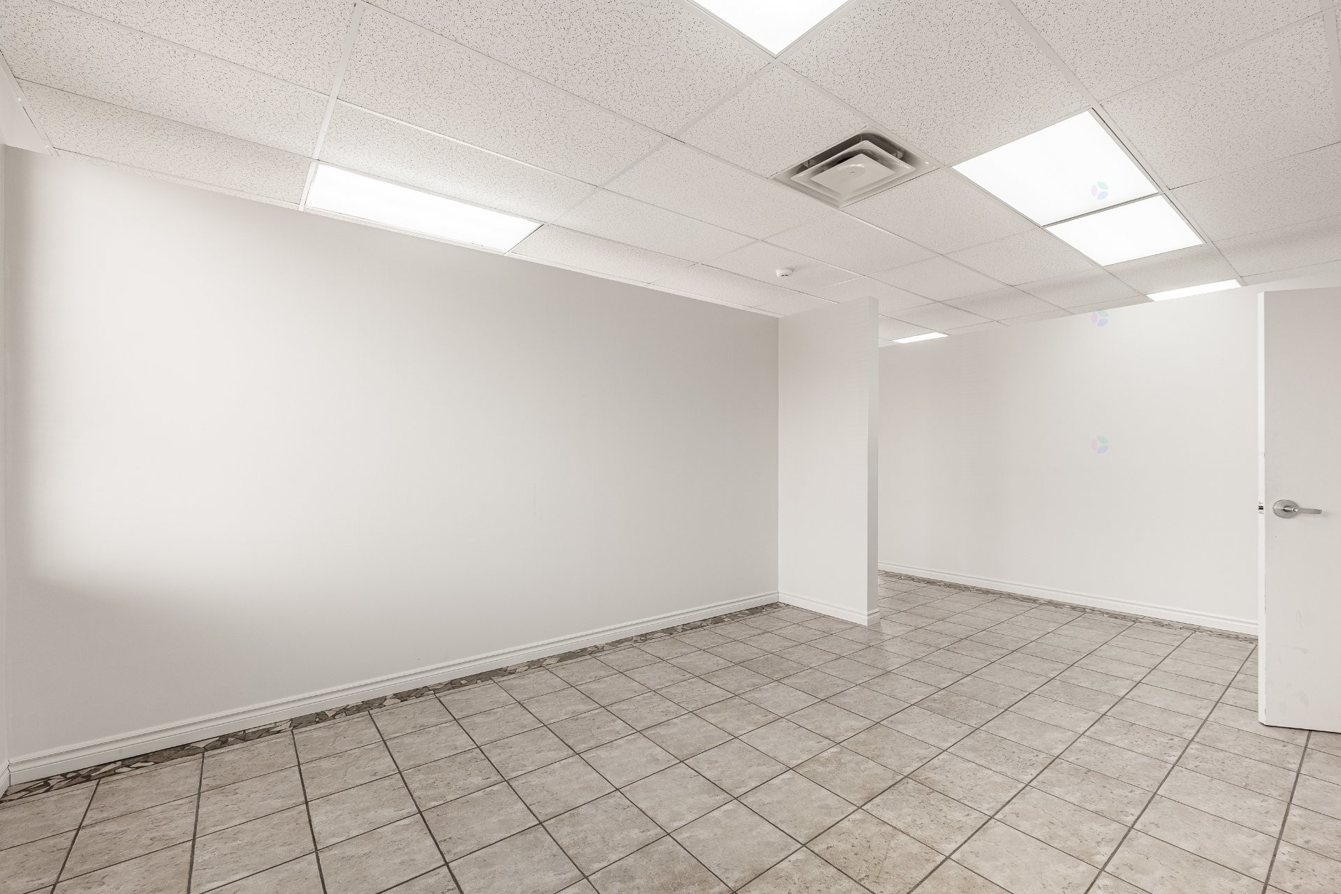 









2041A


Rue Léonard-De Vinci

,
Sainte-Julie,




QC
J3E1Z2

