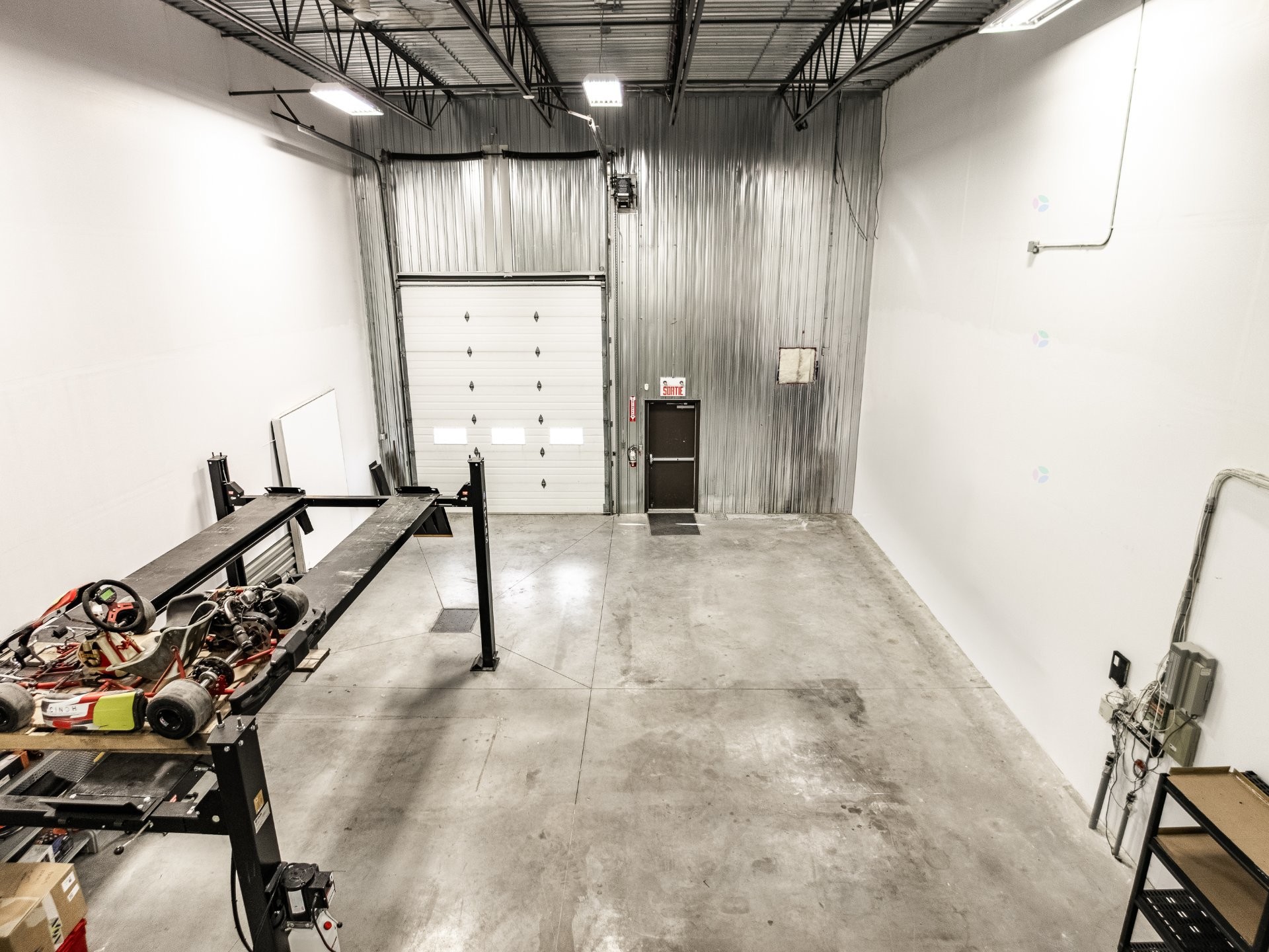 









2041A


Rue Léonard-De Vinci

,
Sainte-Julie,




QC
J3E1Z2

