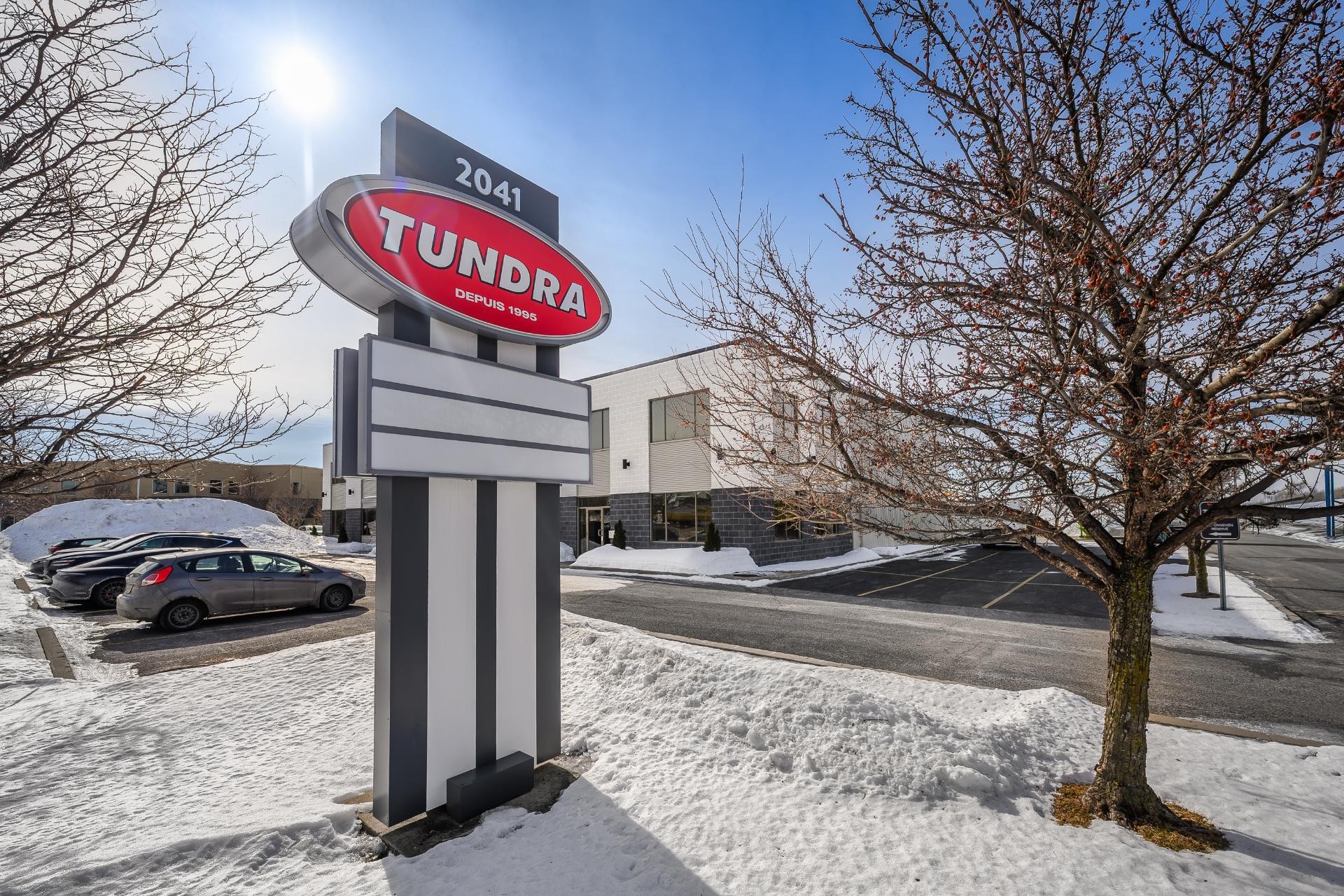 









2041A


Rue Léonard-De Vinci

,
Sainte-Julie,




QC
J3E1Z2

