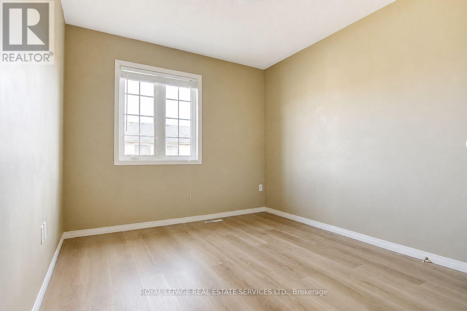 












1498 PINECLIFF ROAD

,
Oakville,




Ontario
L6M4A8

