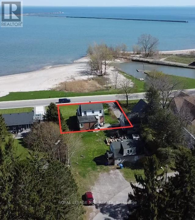 












19 LAKESHORE ROAD

,
Port Colborne (Sugarloaf),




Ontario
L3K2S2

