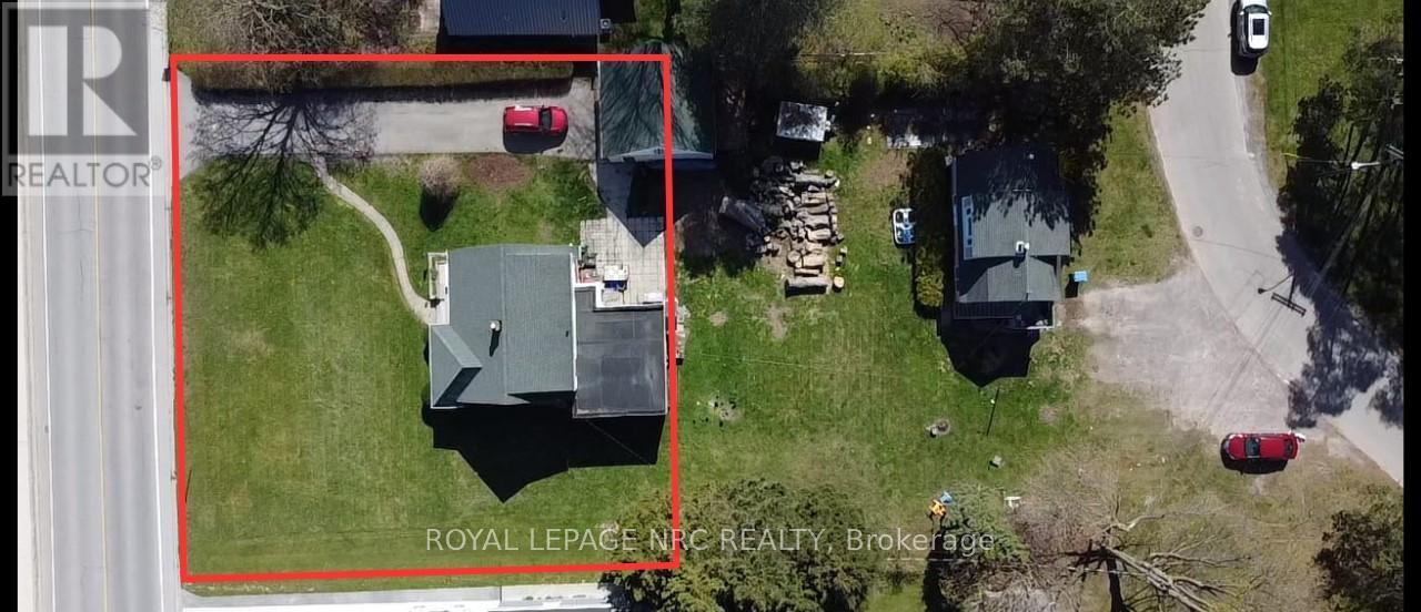 












19 LAKESHORE ROAD

,
Port Colborne (Sugarloaf),




Ontario
L3K2S2

