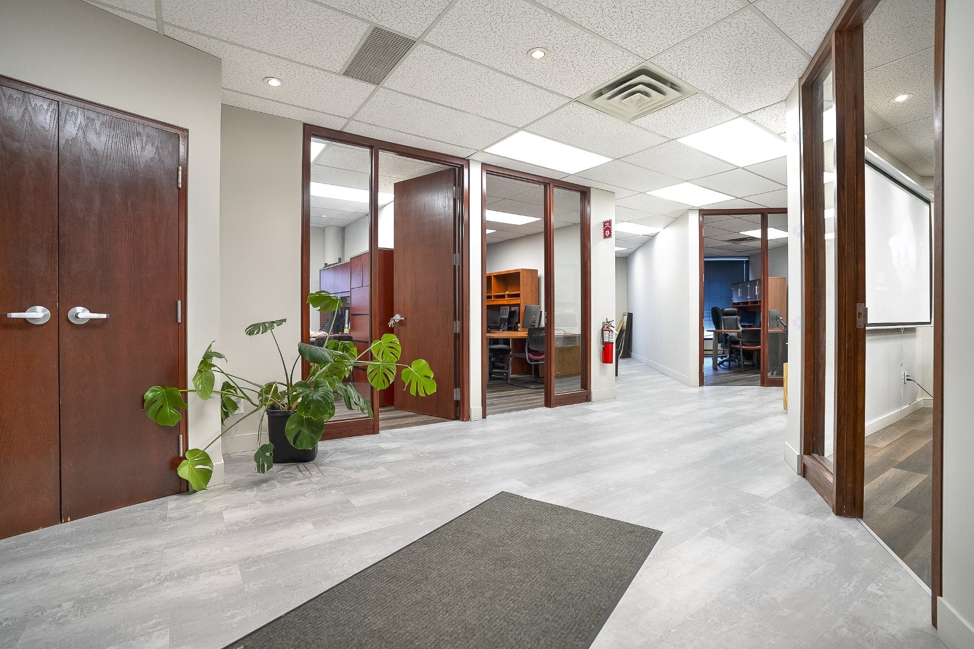 









45


Place Charles-Le Moyne

, 95,
Longueuil (Le Vieux-Longueuil),




QC
J4K5G5

