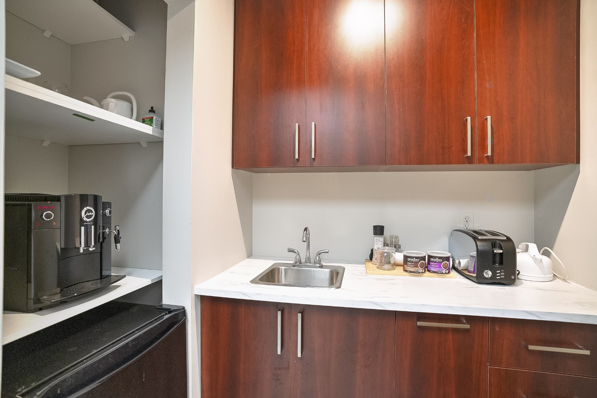 









45


Place Charles-Le Moyne

, 95,
Longueuil (Le Vieux-Longueuil),




QC
J4K5G5

