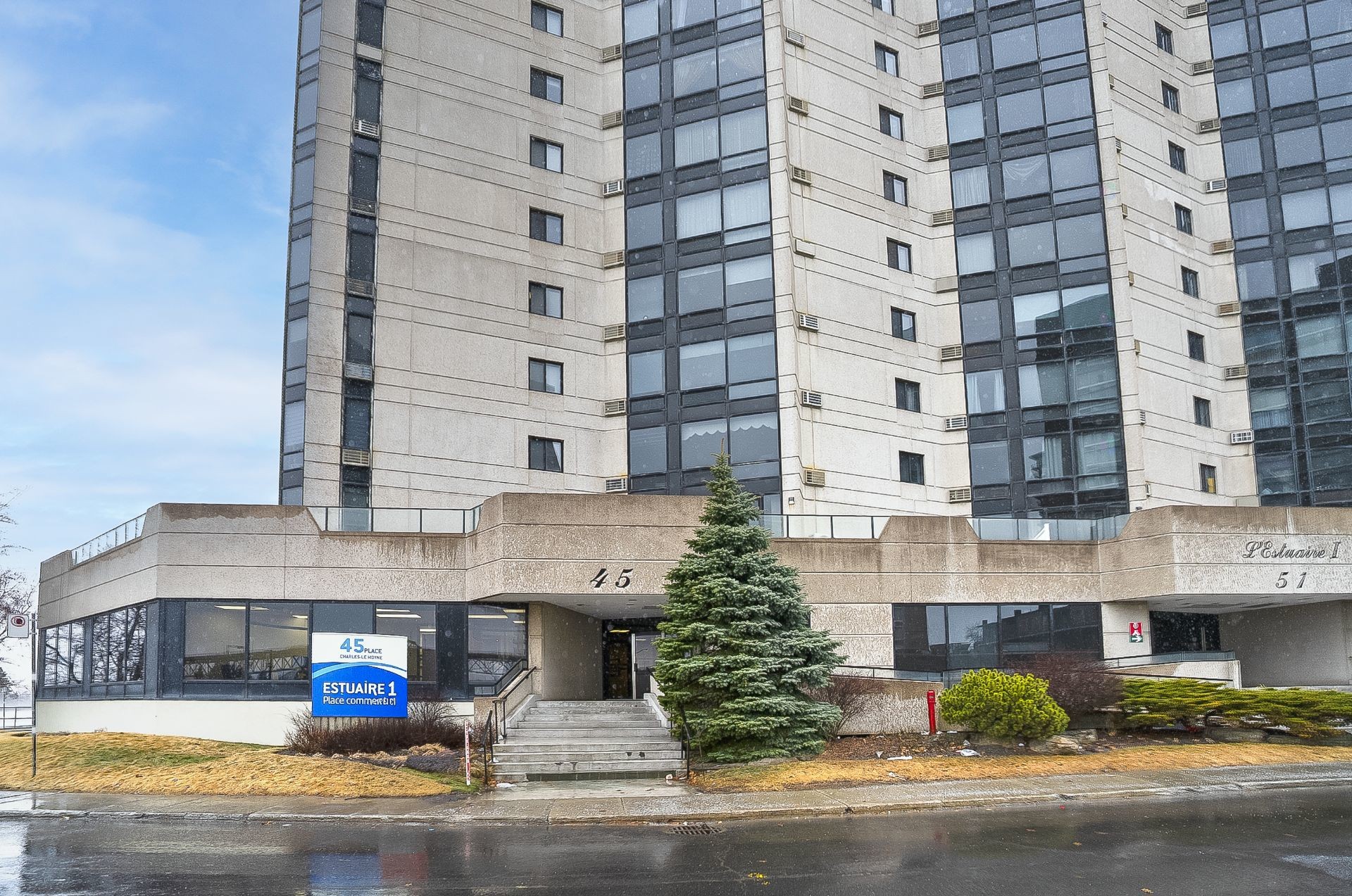 









45


Place Charles-Le Moyne

, 95,
Longueuil (Le Vieux-Longueuil),




QC
J4K5G5

