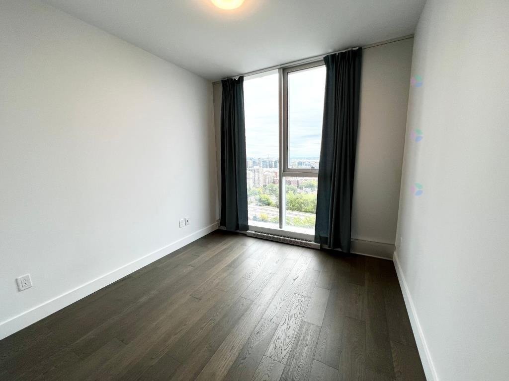 









1400


Boul. René-Lévesque O.

, 1613,
Montréal (Ville-Marie),




QC
H3G1T6

