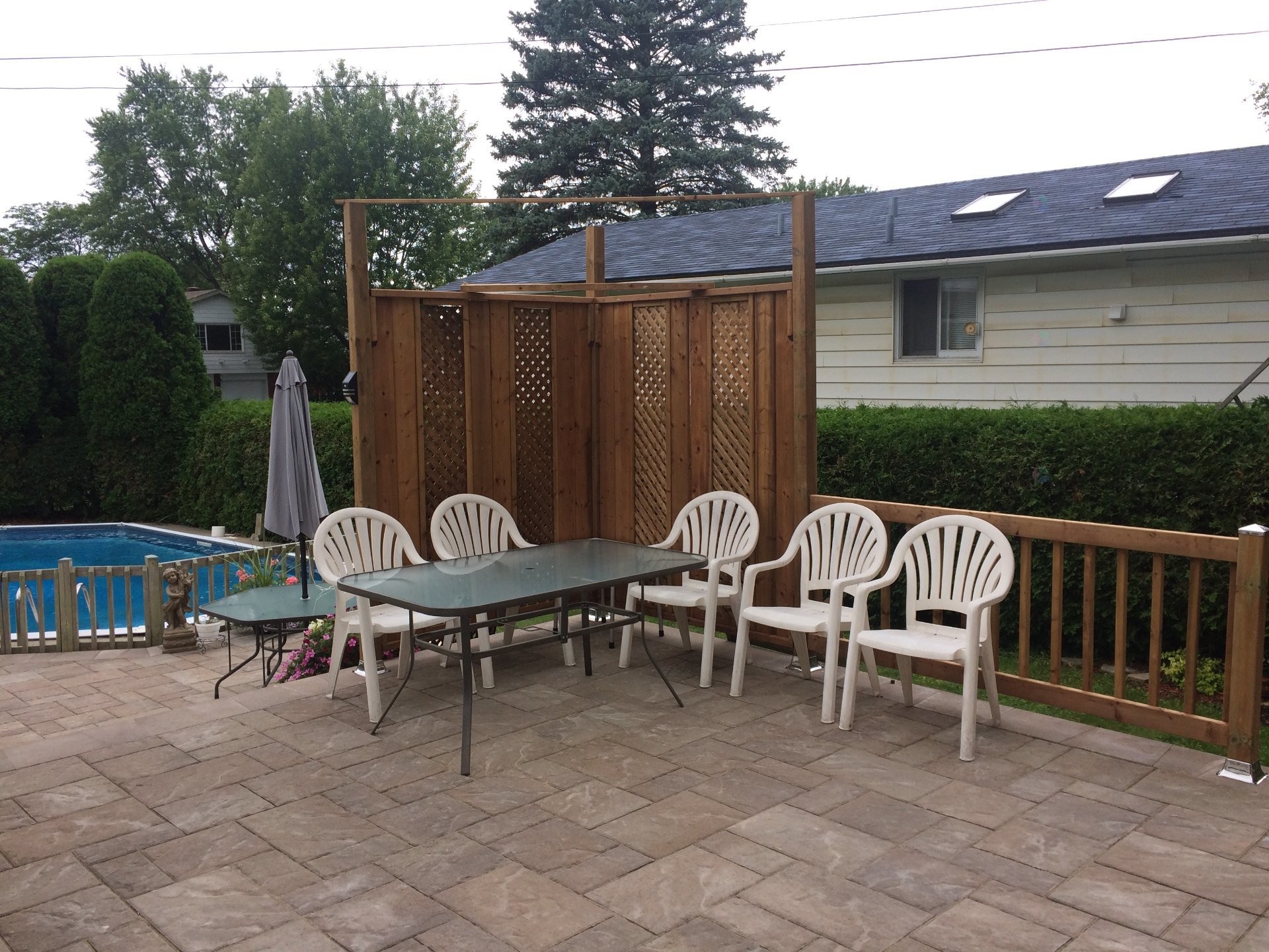 









4264


Rue Ferncrest

,
Montréal (Pierrefonds-Roxboro),




QC
H9H2A1

