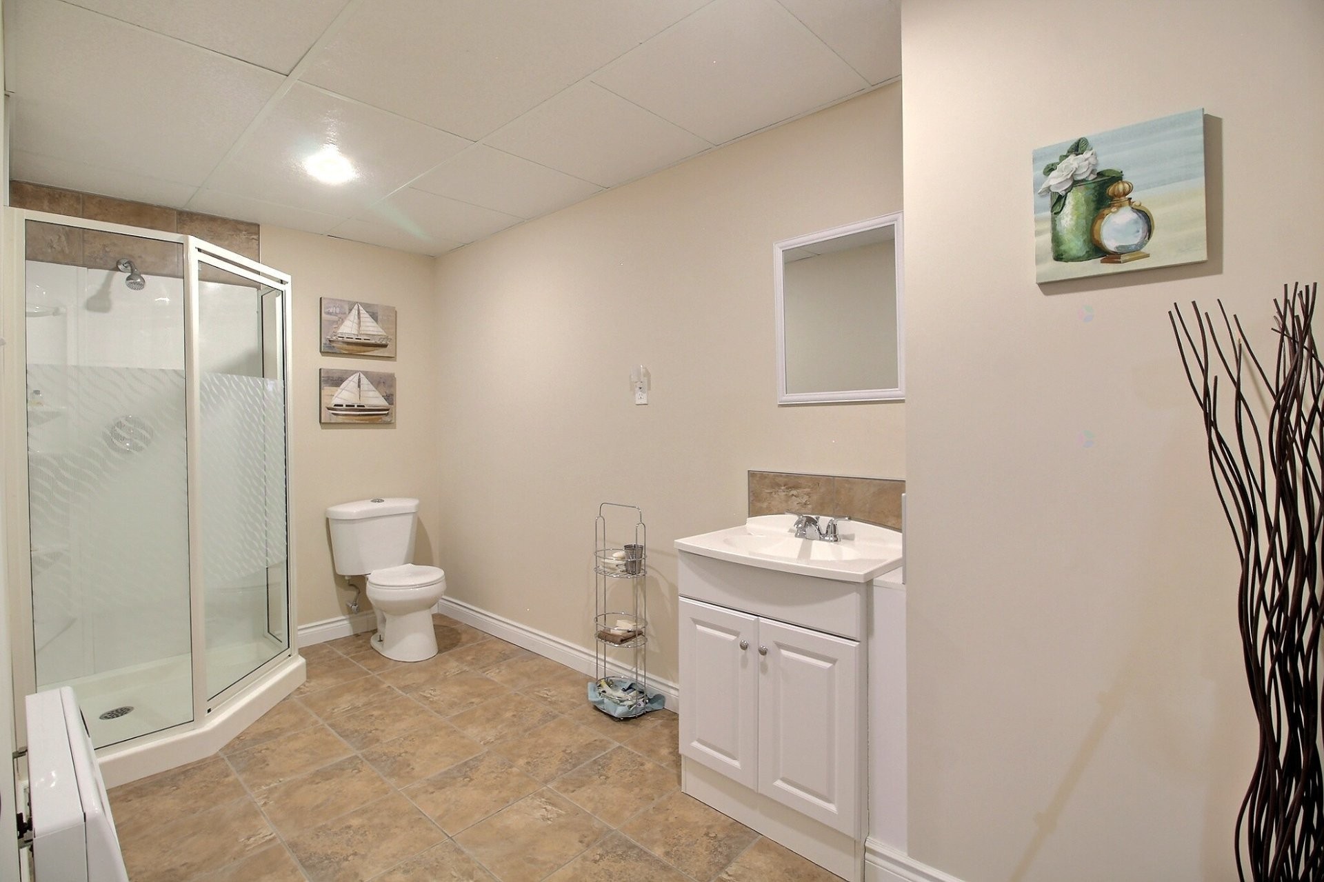 









51


Rue Selena

,
East Angus,




QC
J0B1R0

