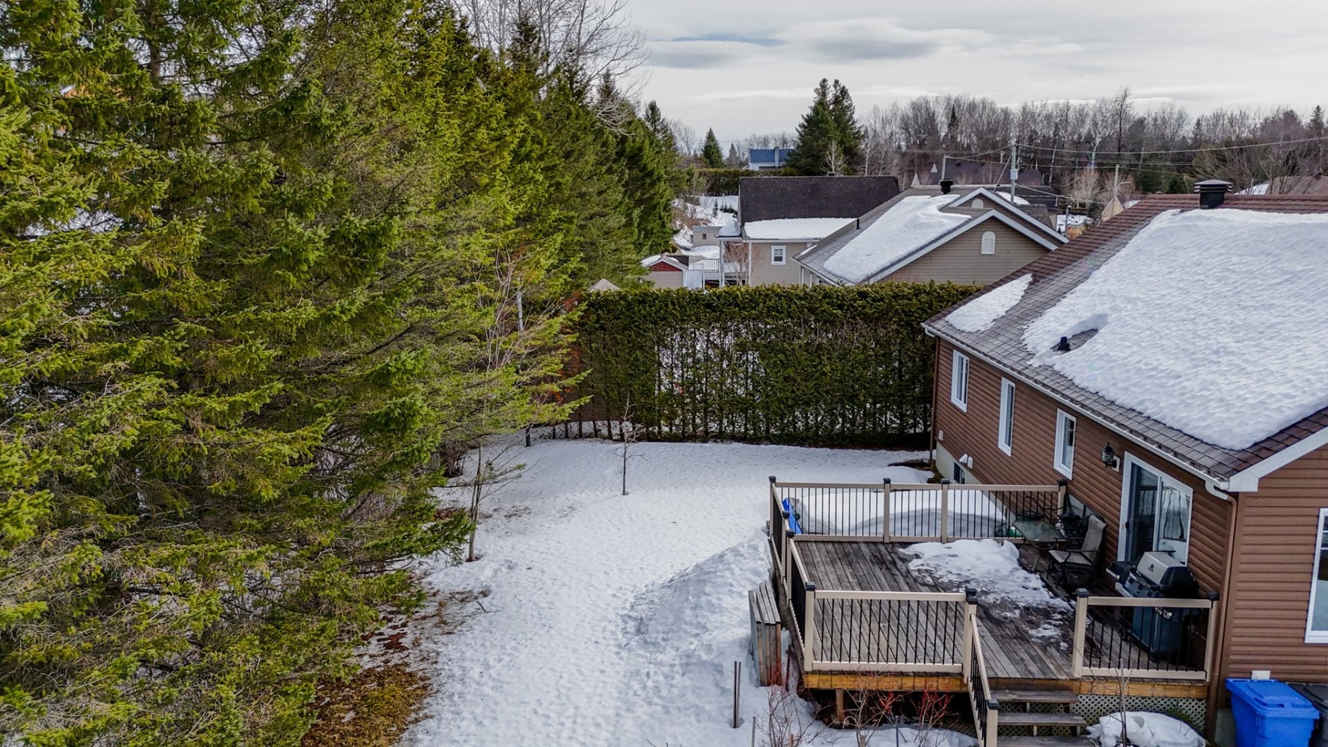 









51


Rue Selena

,
East Angus,




QC
J0B1R0

