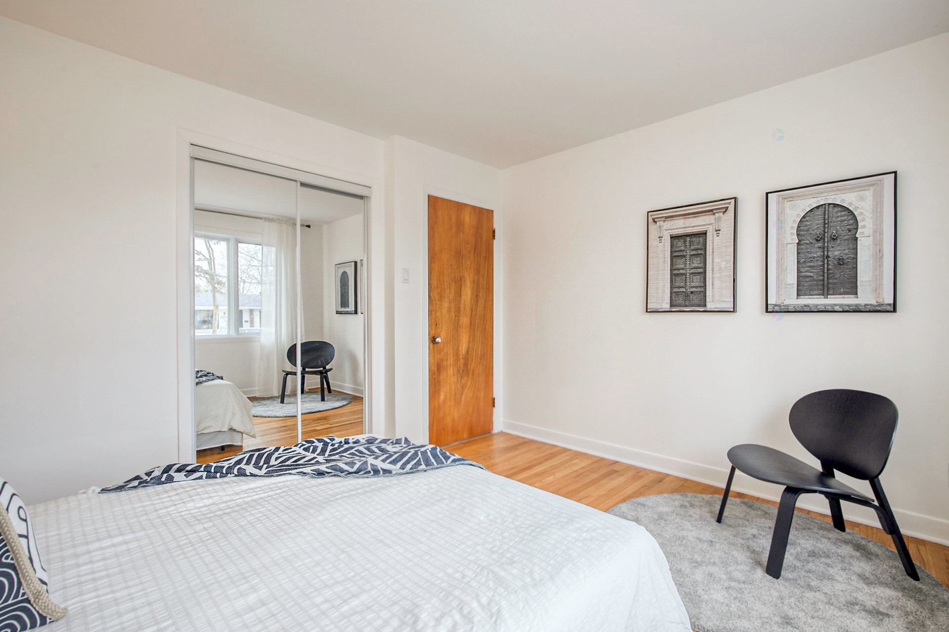 









2104


Rue Bellevue

,
Saint-Bruno-de-Montarville,




QC
J3V3X5

