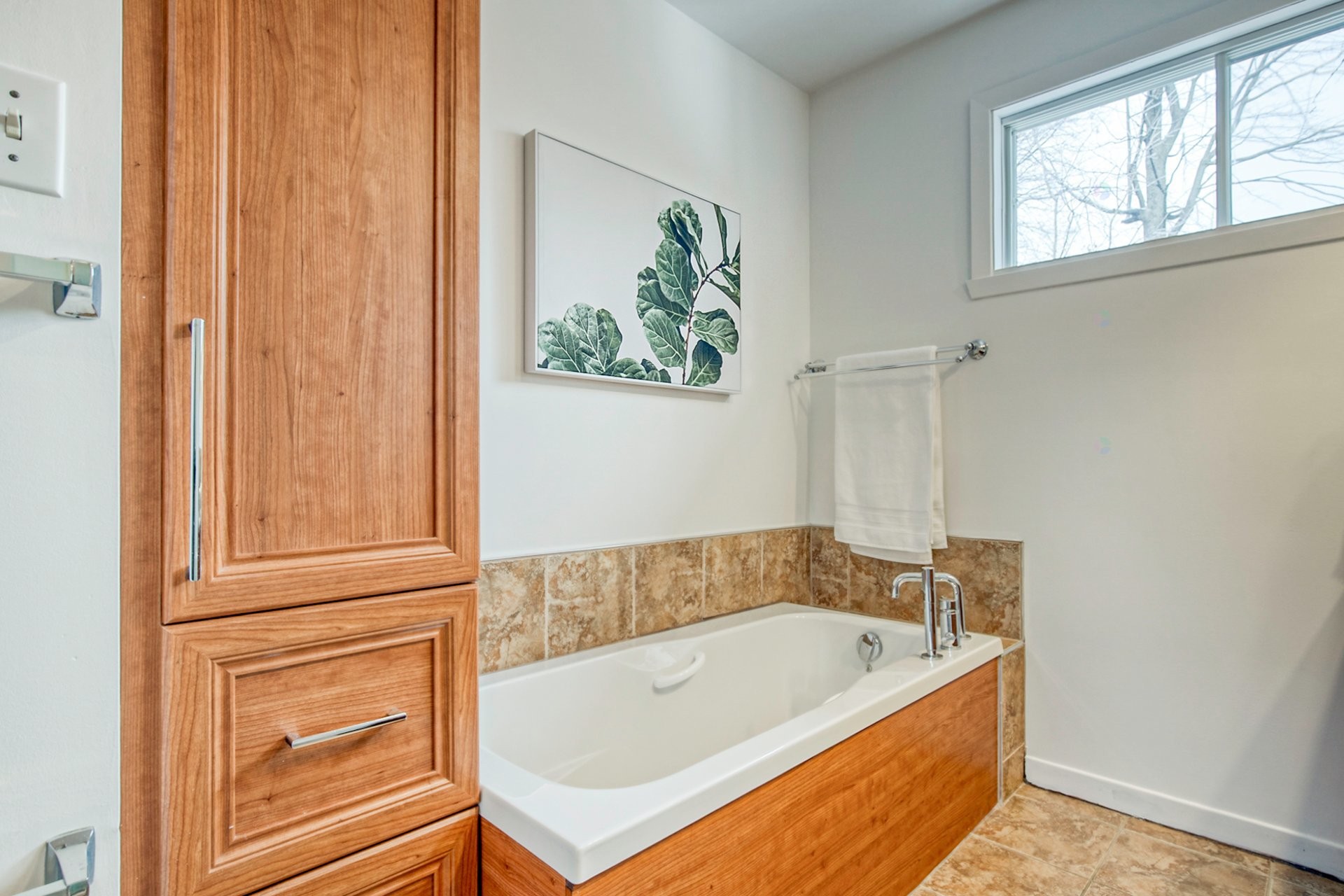 









2104


Rue Bellevue

,
Saint-Bruno-de-Montarville,




QC
J3V3X5

