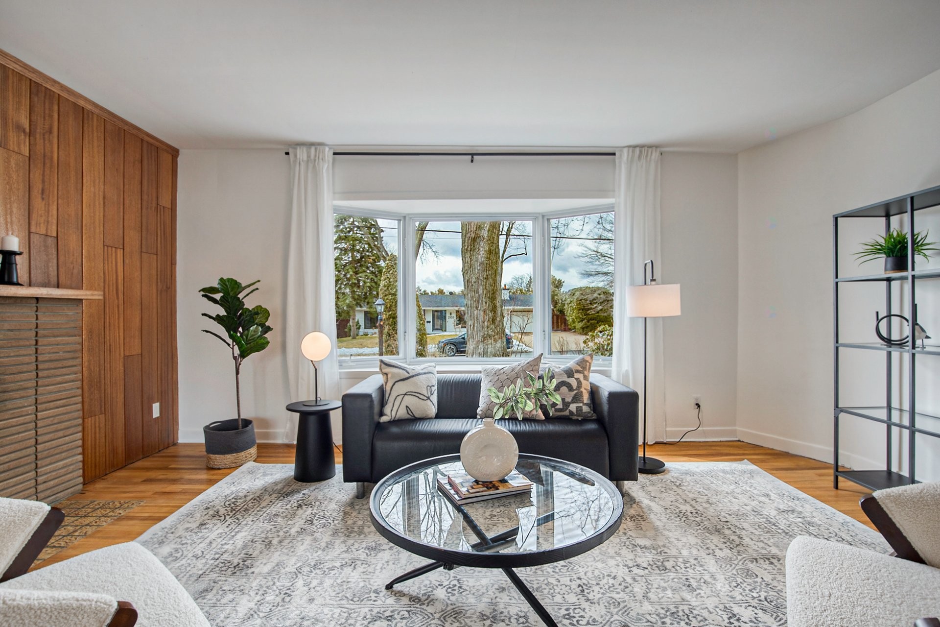 









2104


Rue Bellevue

,
Saint-Bruno-de-Montarville,




QC
J3V3X5

