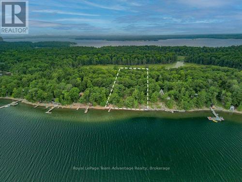 Aerial with Approximate Lot Line