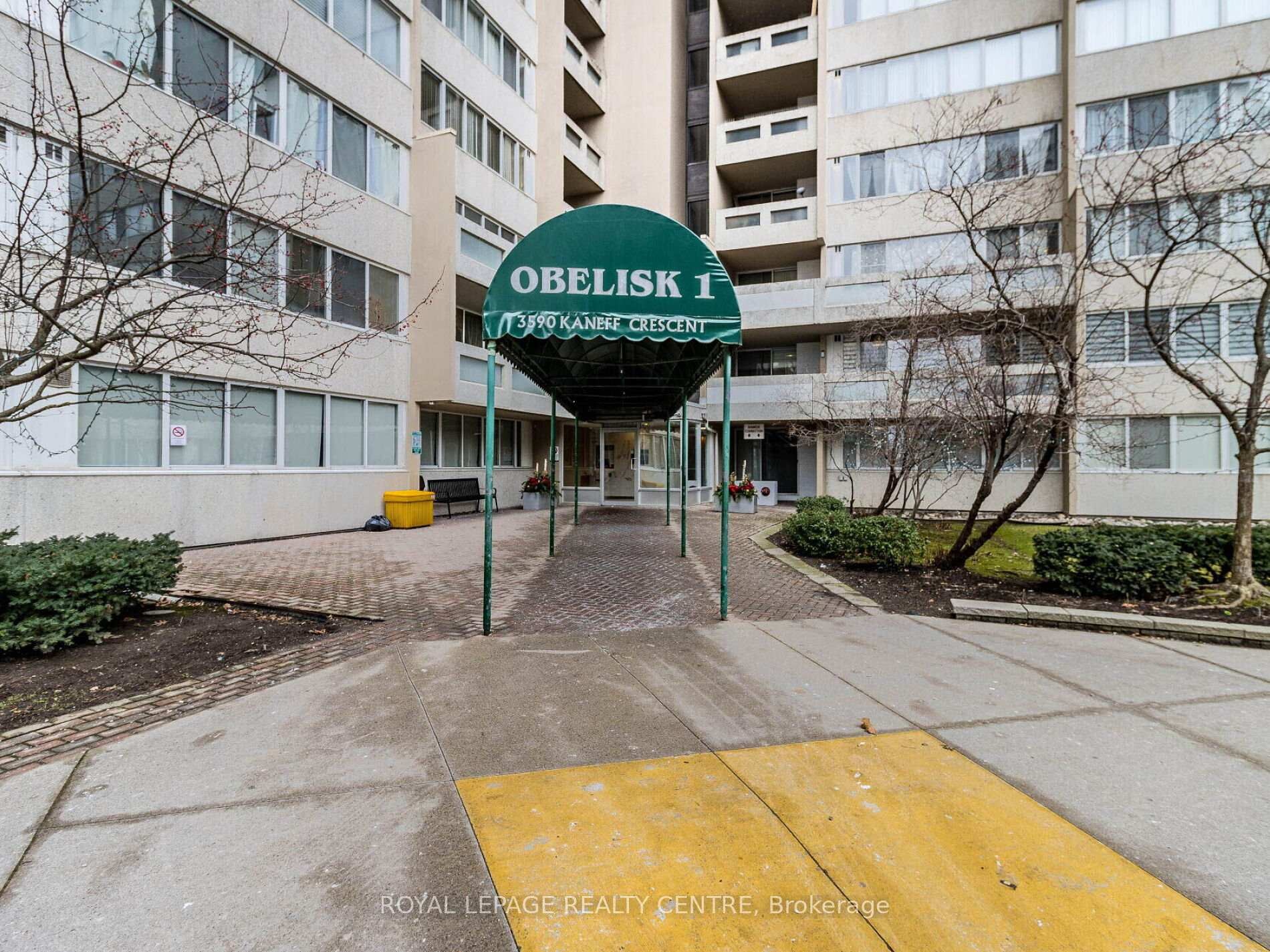 









3590


Kaneff

Crescent West, 1604,
Mississauga,




ON
L5A 3X3

