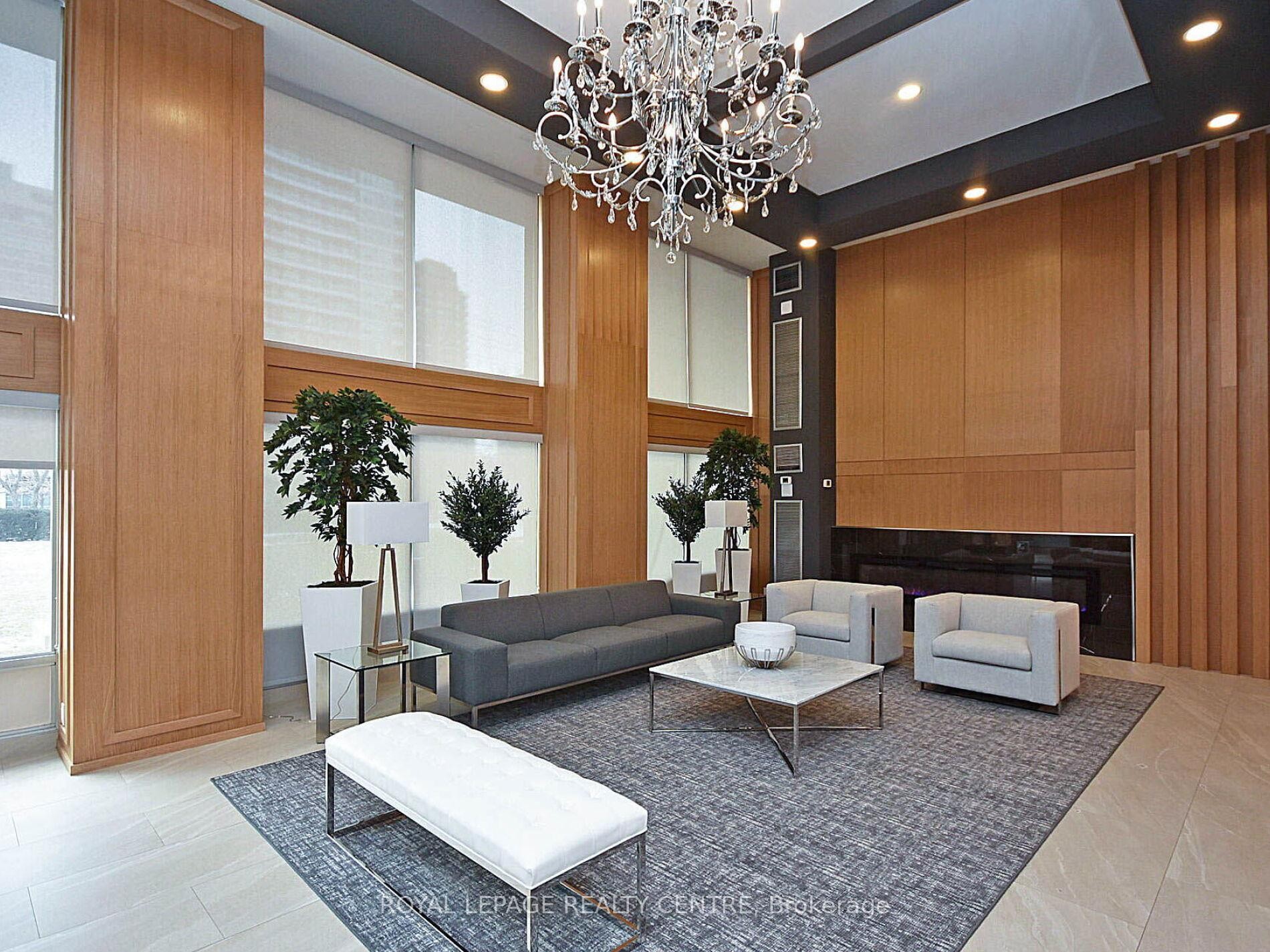 









3590


Kaneff

Crescent West, 1604,
Mississauga,




ON
L5A 3X3

