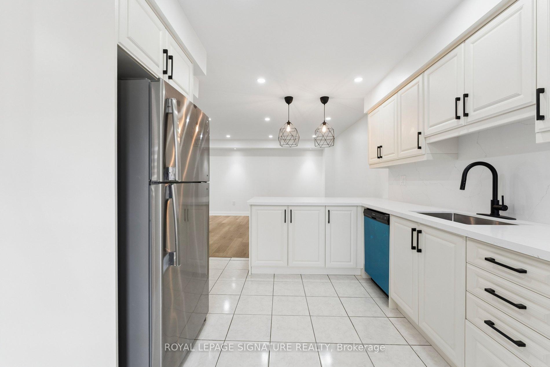 









122


Baycliffe

Crescent,
Brampton,




ON
L7A 3Y7

