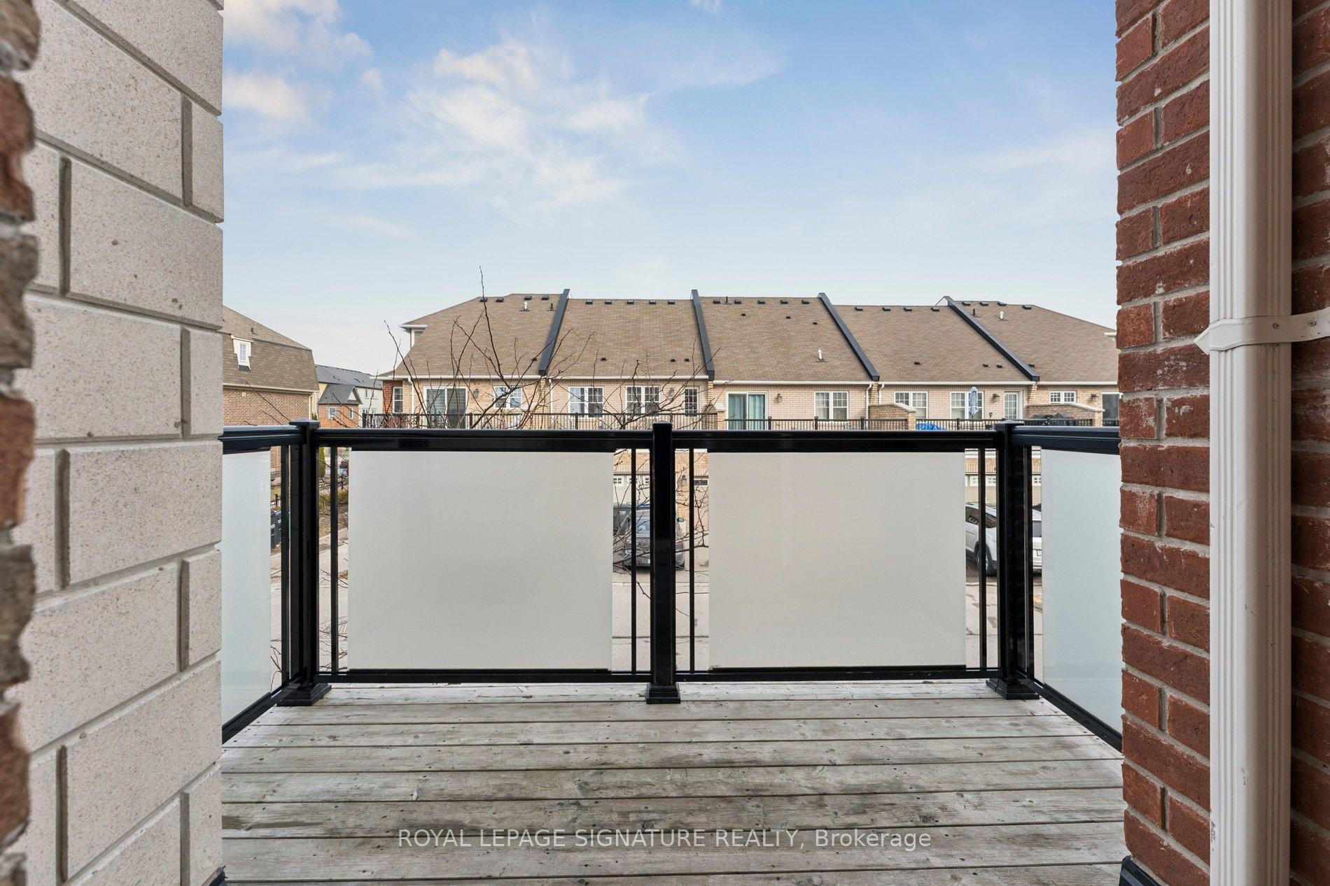 









122


Baycliffe

Crescent,
Brampton,




ON
L7A 3Y7

