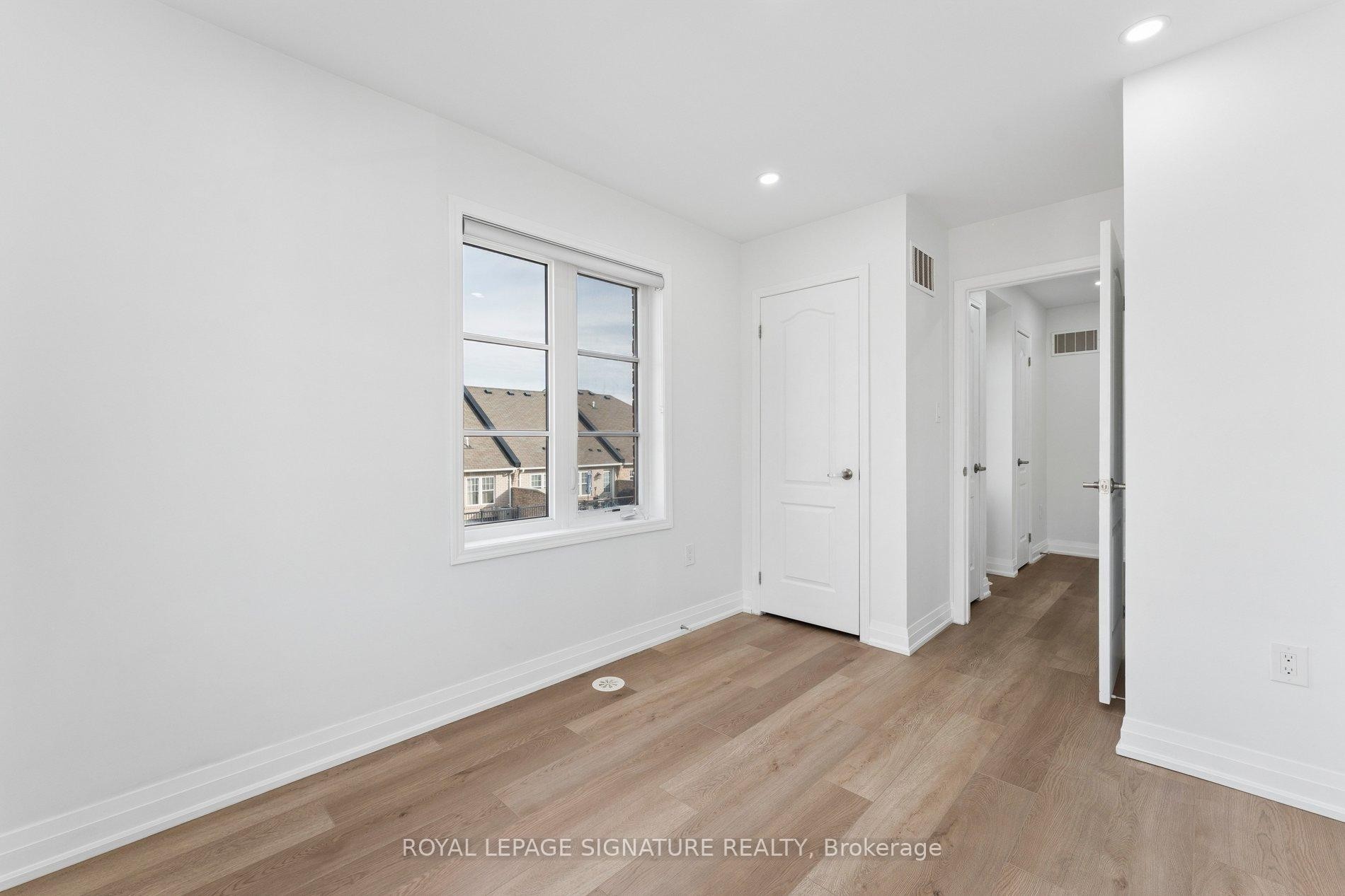 









122


Baycliffe

Crescent,
Brampton,




ON
L7A 3Y7

