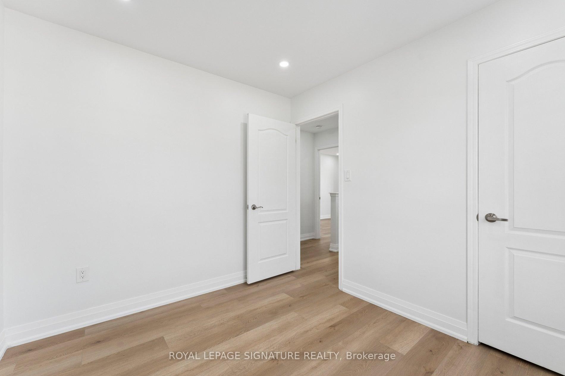 









122


Baycliffe

Crescent,
Brampton,




ON
L7A 3Y7

