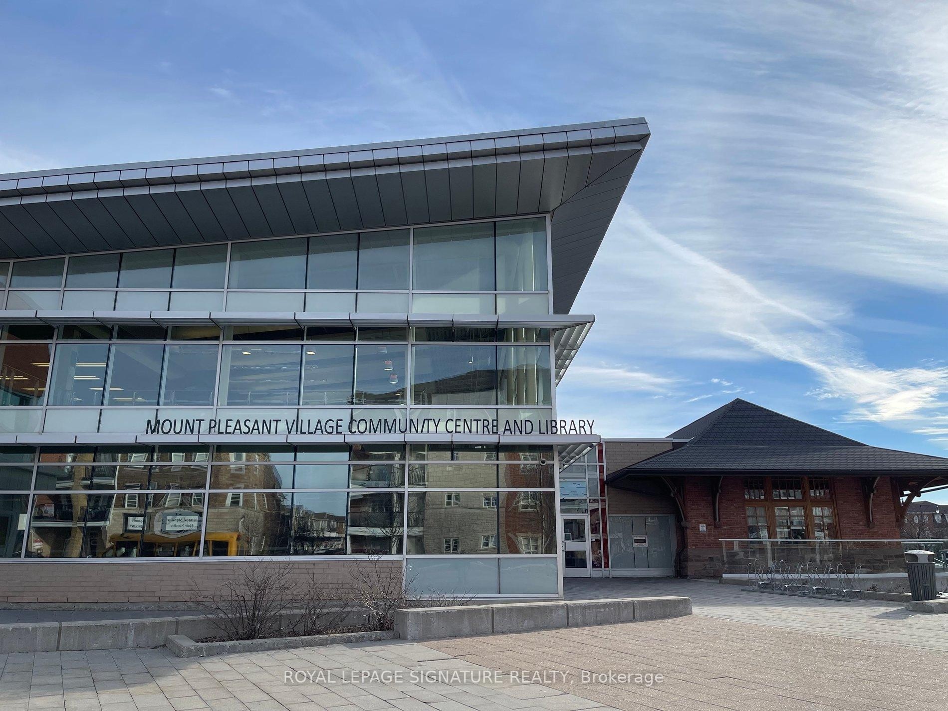 









122


Baycliffe

Crescent,
Brampton,




ON
L7A 3Y7

