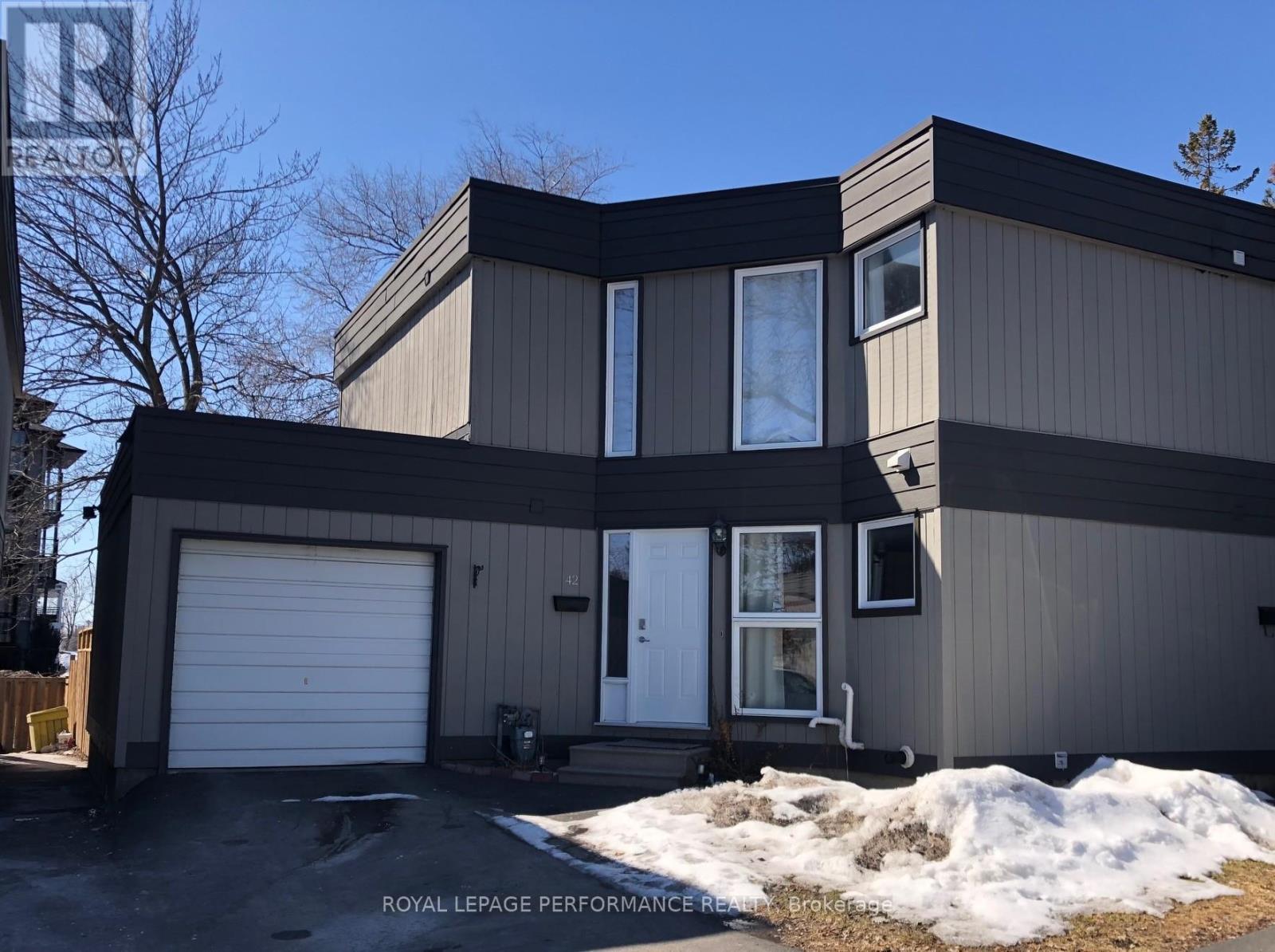 












42 COMPATA WAY

,
Ottawa,




Ontario
K1B4W9


