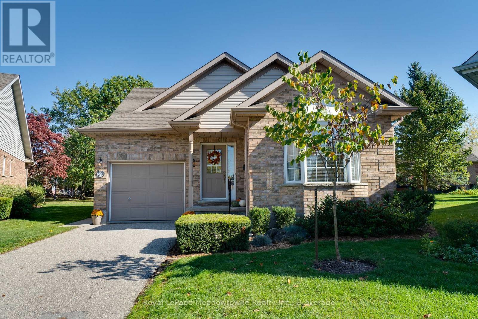 












20 ARBORDALE WALK

,
Guelph (Village By The Arboretum),




Ontario
N1C4X7

