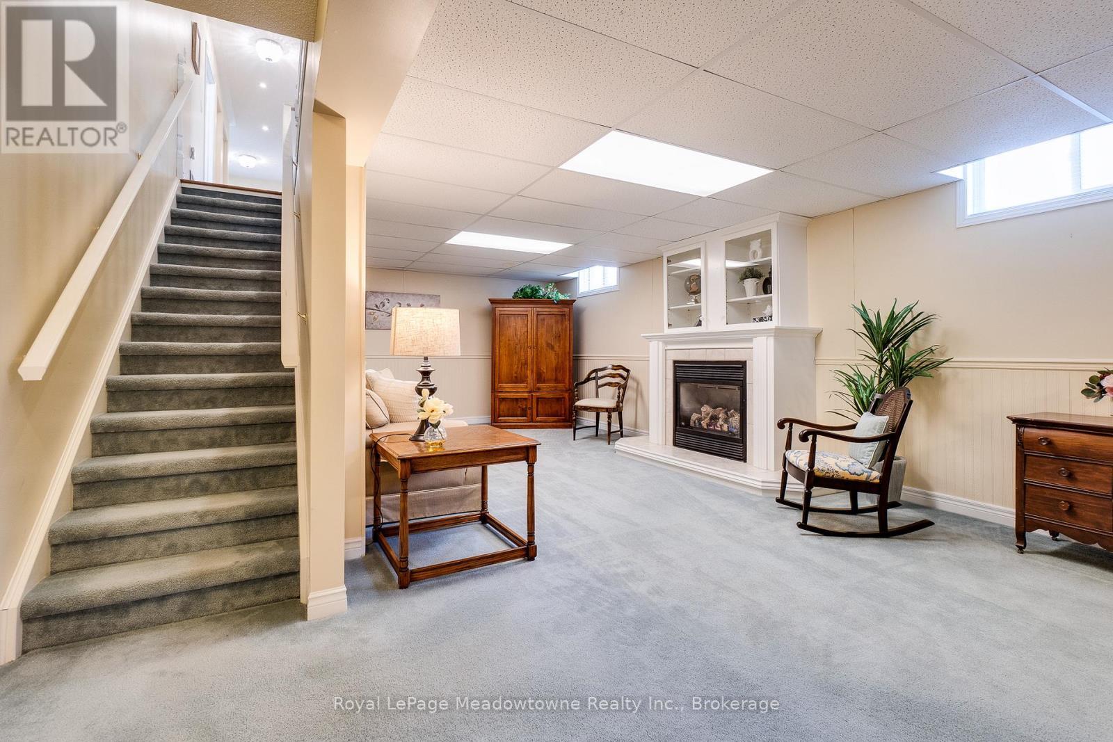 












20 ARBORDALE WALK

,
Guelph (Village By The Arboretum),




Ontario
N1C4X7

