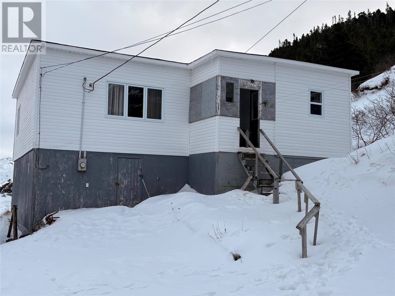 












94 Harbour LeCou Road

,
Rose Blanche / Harbour LeCou,




Newfoundland & Labrador
A0M1P0

