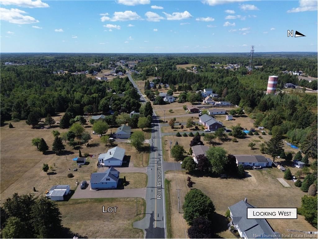 









596


Basque

ST,
Tracadie,







NB
E1X 1B1

