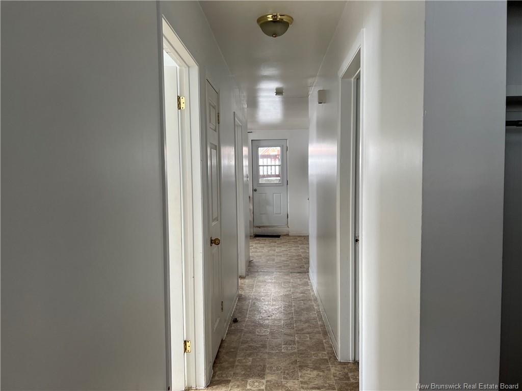 









694


Appleby

ST,
Bathurst,




NB
E2A 3L4

