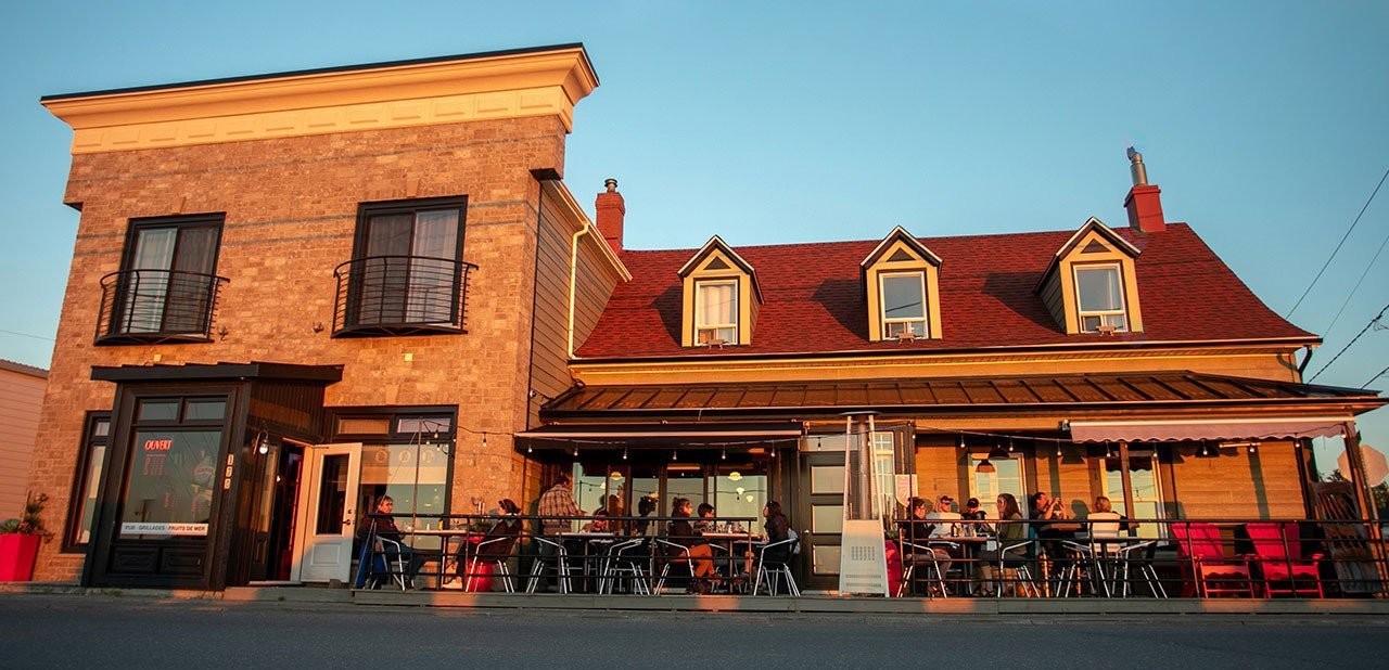 









170

 - 172


1re Avenue O.

,
Sainte-Anne-des-Monts,




QC
G4V1C8

