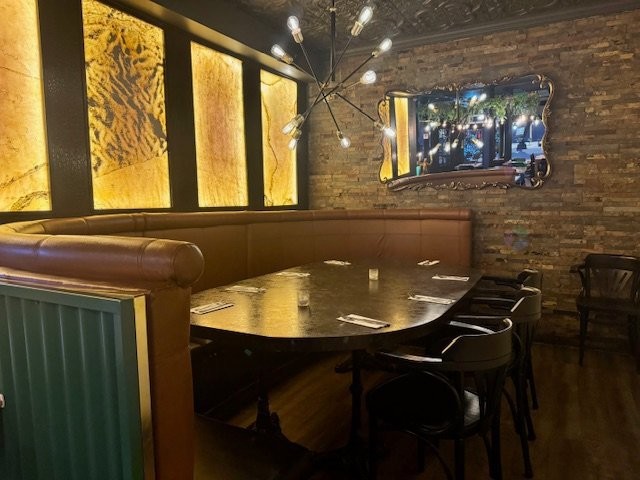 









170

 - 172


1re Avenue O.

,
Sainte-Anne-des-Monts,




QC
G4V1C8

