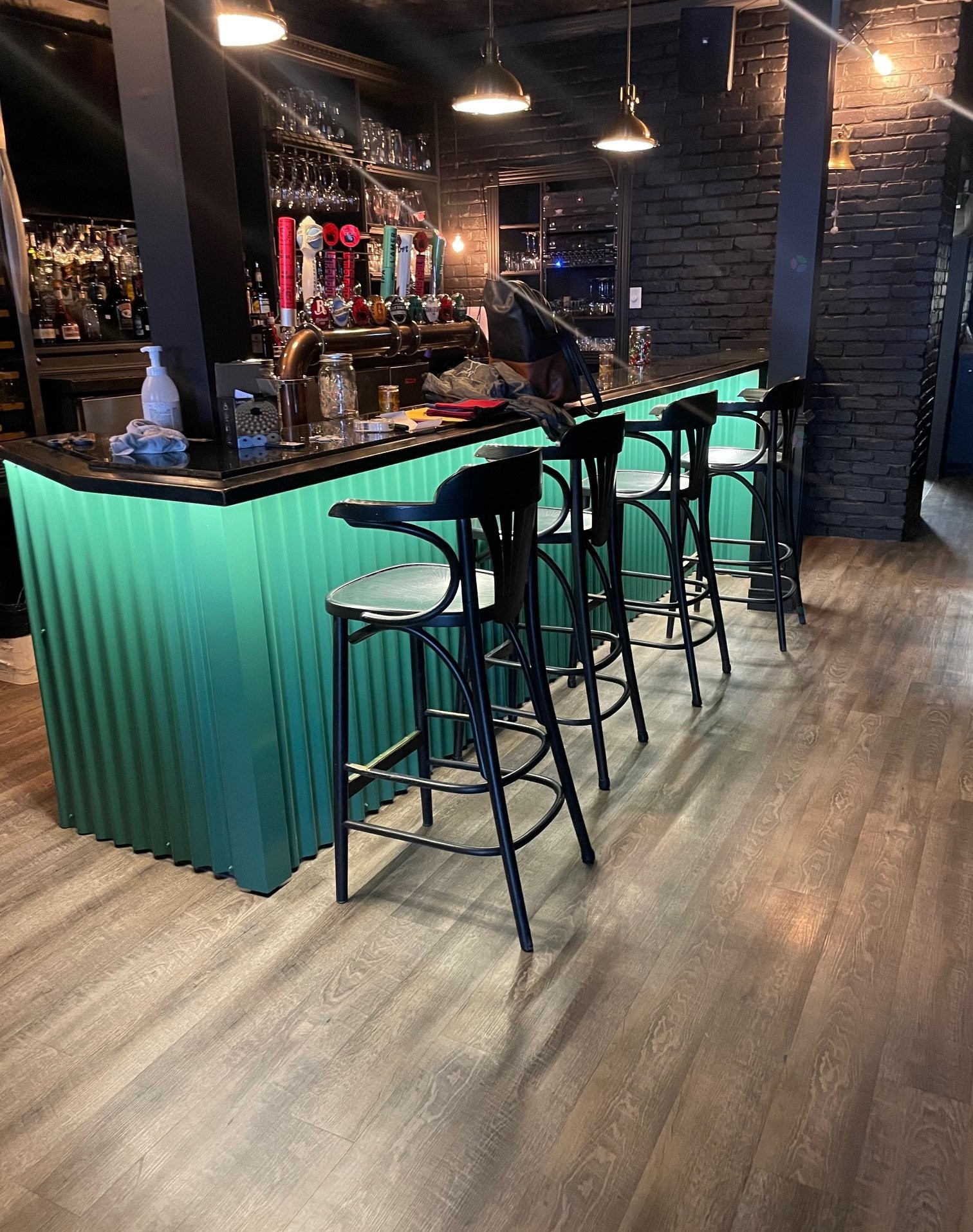 









170

 - 172


1re Avenue O.

,
Sainte-Anne-des-Monts,




QC
G4V1C8

