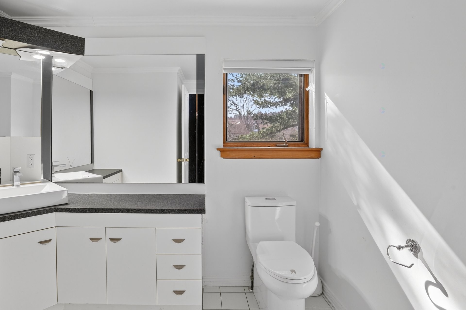 









830


Rue des Conifères

,
Prévost,




QC
J0R1T0

