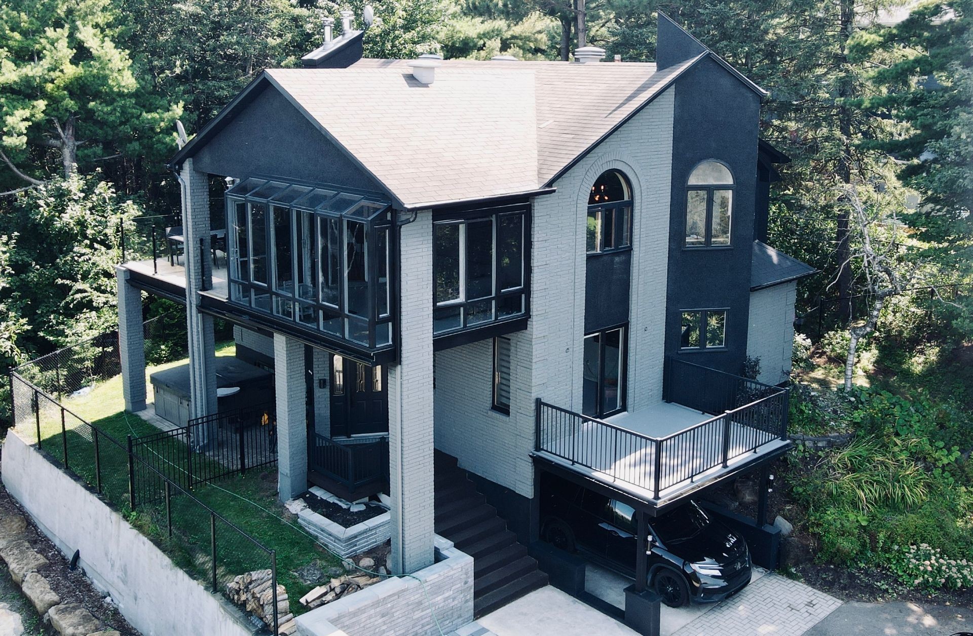 









830


Rue des Conifères

,
Prévost,




QC
J0R1T0

