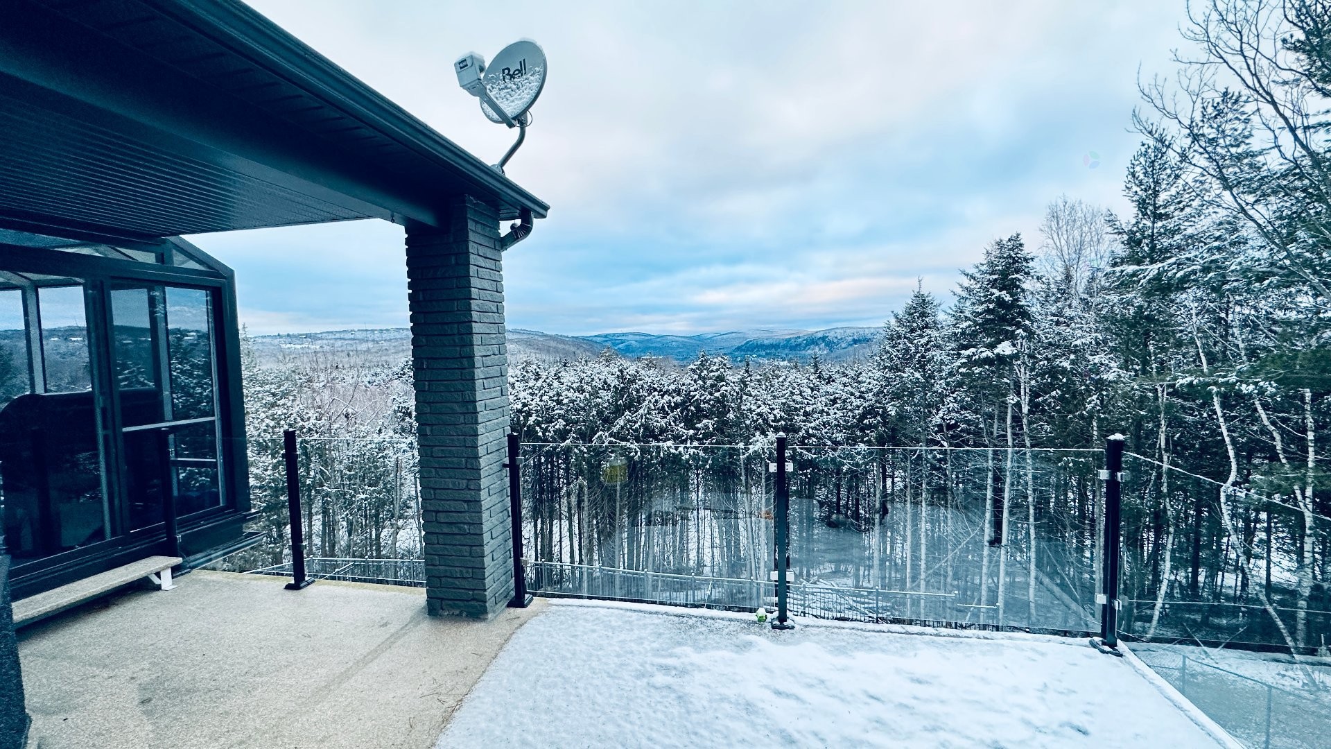 









830


Rue des Conifères

,
Prévost,




QC
J0R1T0


