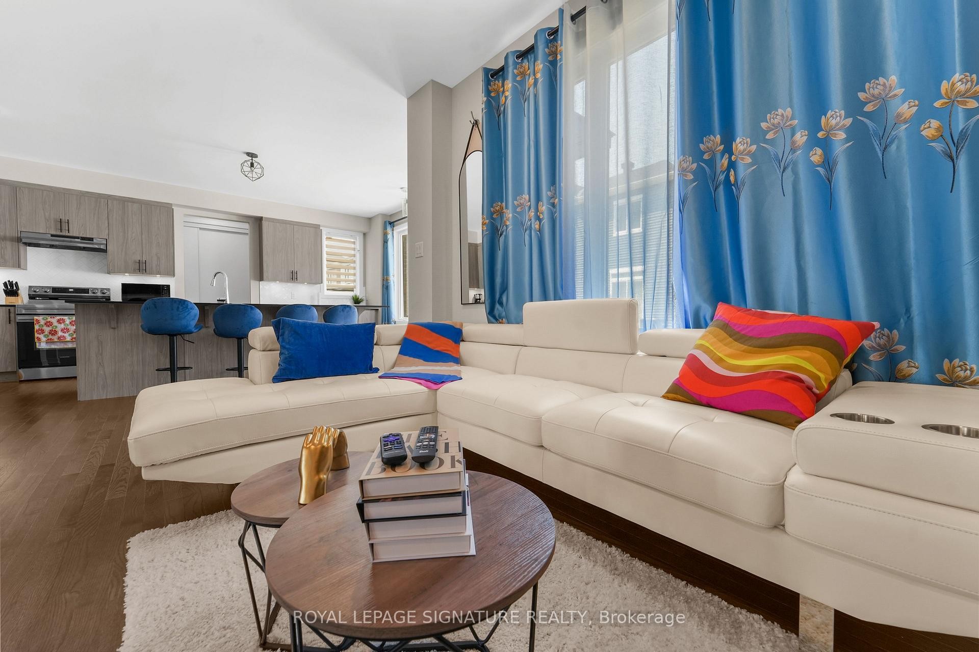 









280


Sapling

Grove South,
Barrhaven,




ON
K2J 7L9

