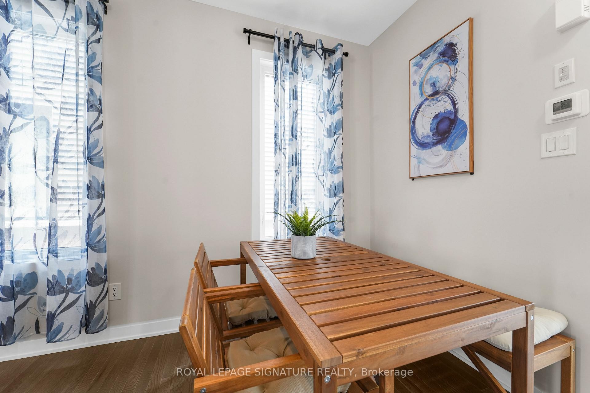 









280


Sapling

Grove South,
Barrhaven,




ON
K2J 7L9


