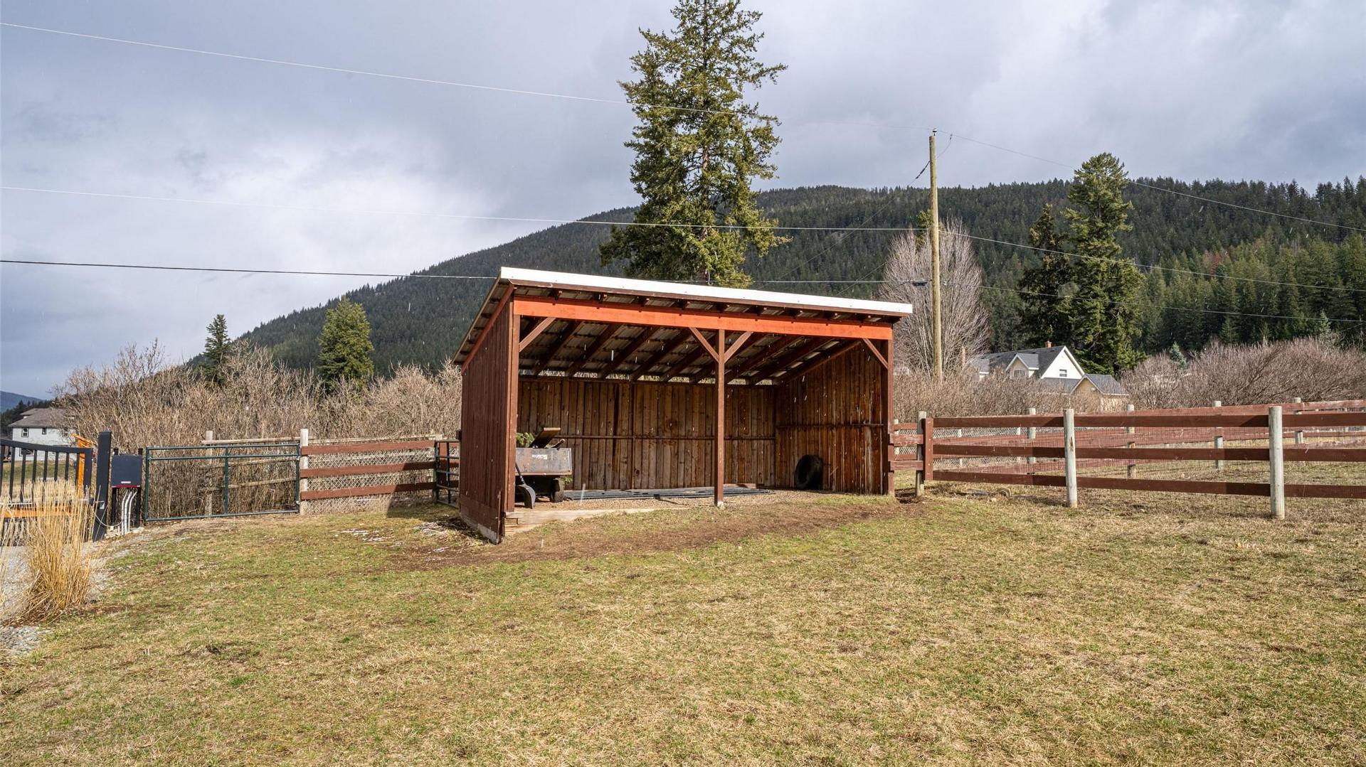 









6440


Okanagan

Avenue,
Salmon Arm,




BC
V1E 1Y2

