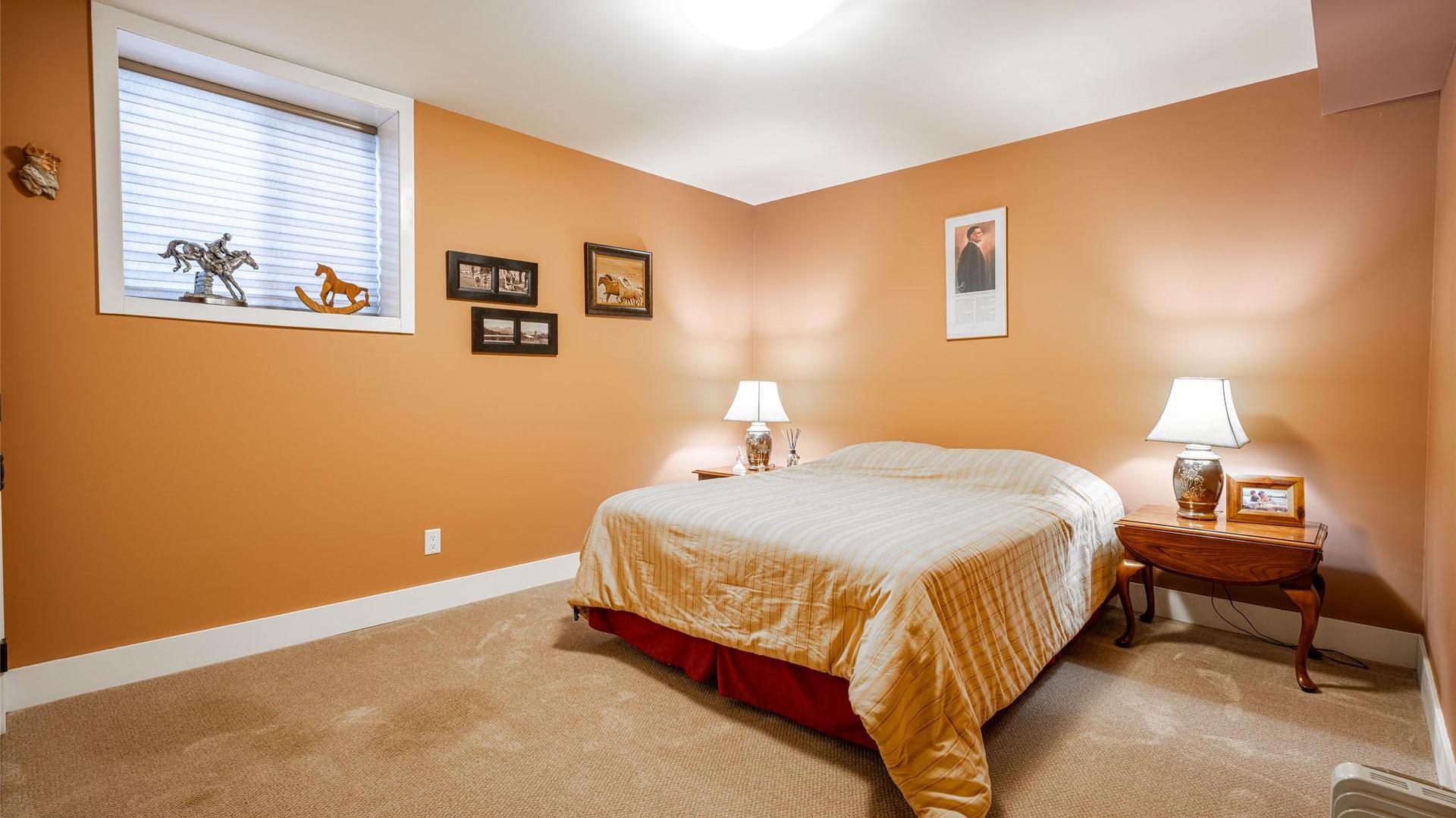 









6440


Okanagan

Avenue,
Salmon Arm,




BC
V1E 1Y2

