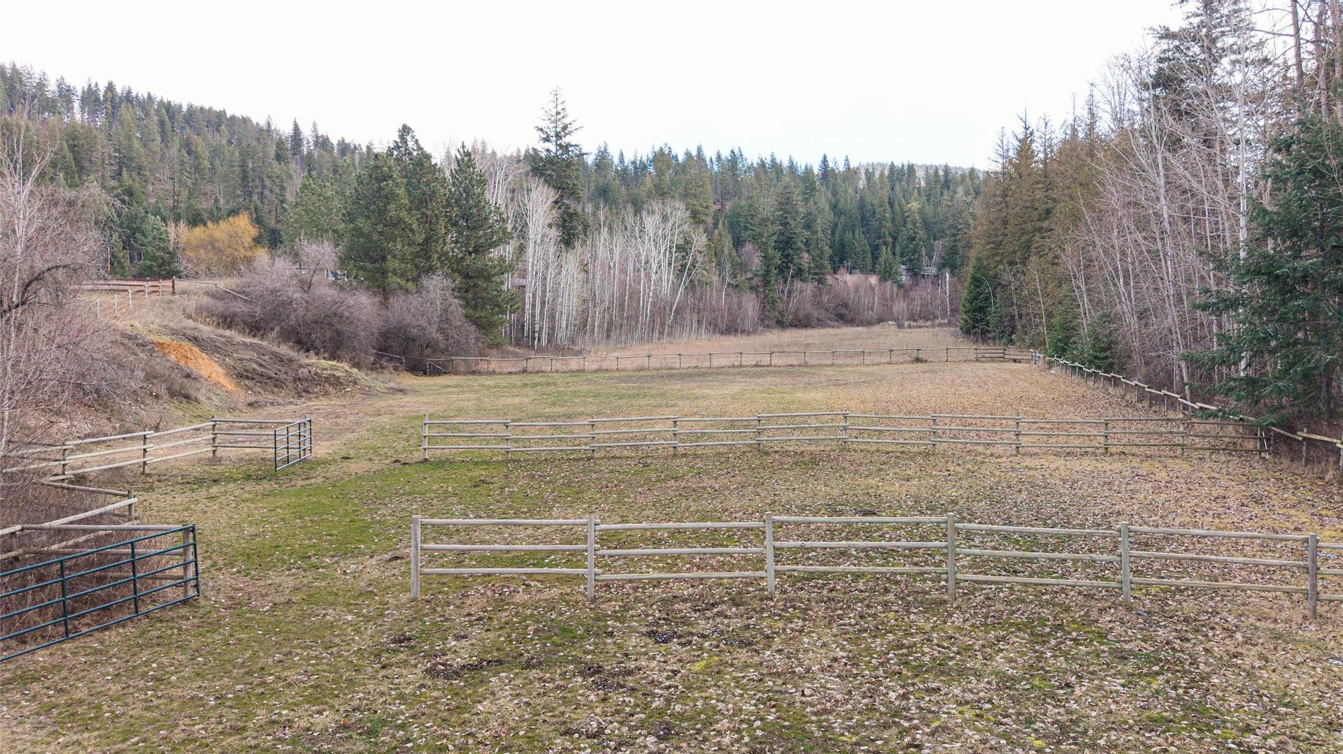 









6440


Okanagan

Avenue,
Salmon Arm,




BC
V1E 1Y2

