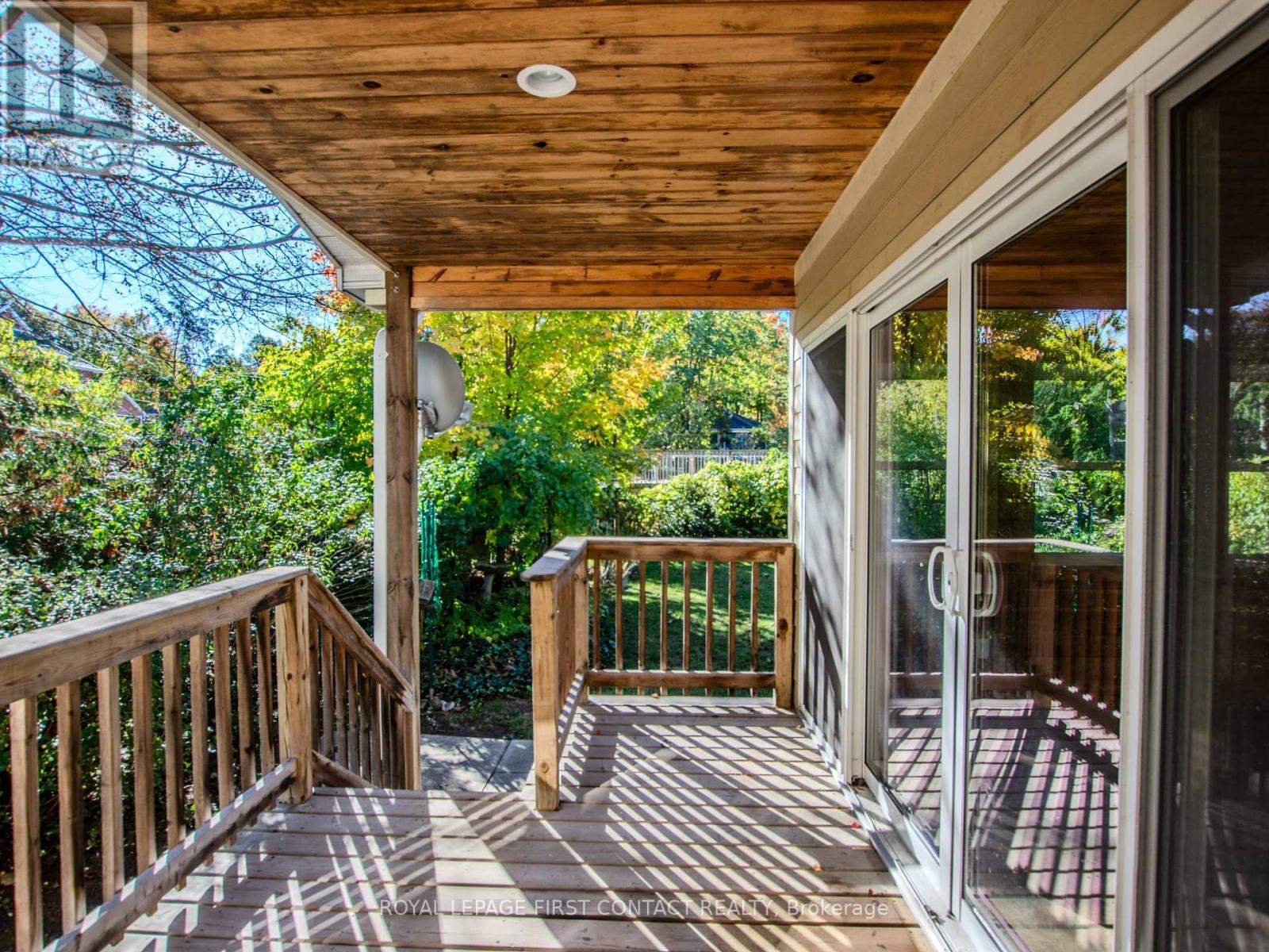 












25 HOLGATE STREET

,
Barrie,




Ontario
L4N2T6

