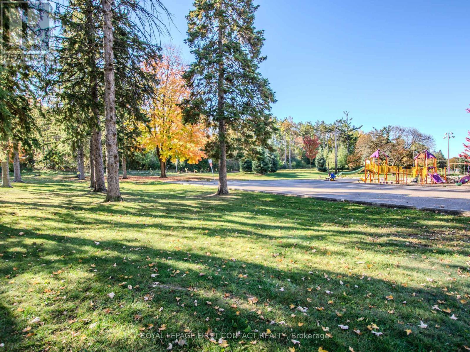 












25 HOLGATE STREET

,
Barrie,




Ontario
L4N2T6

