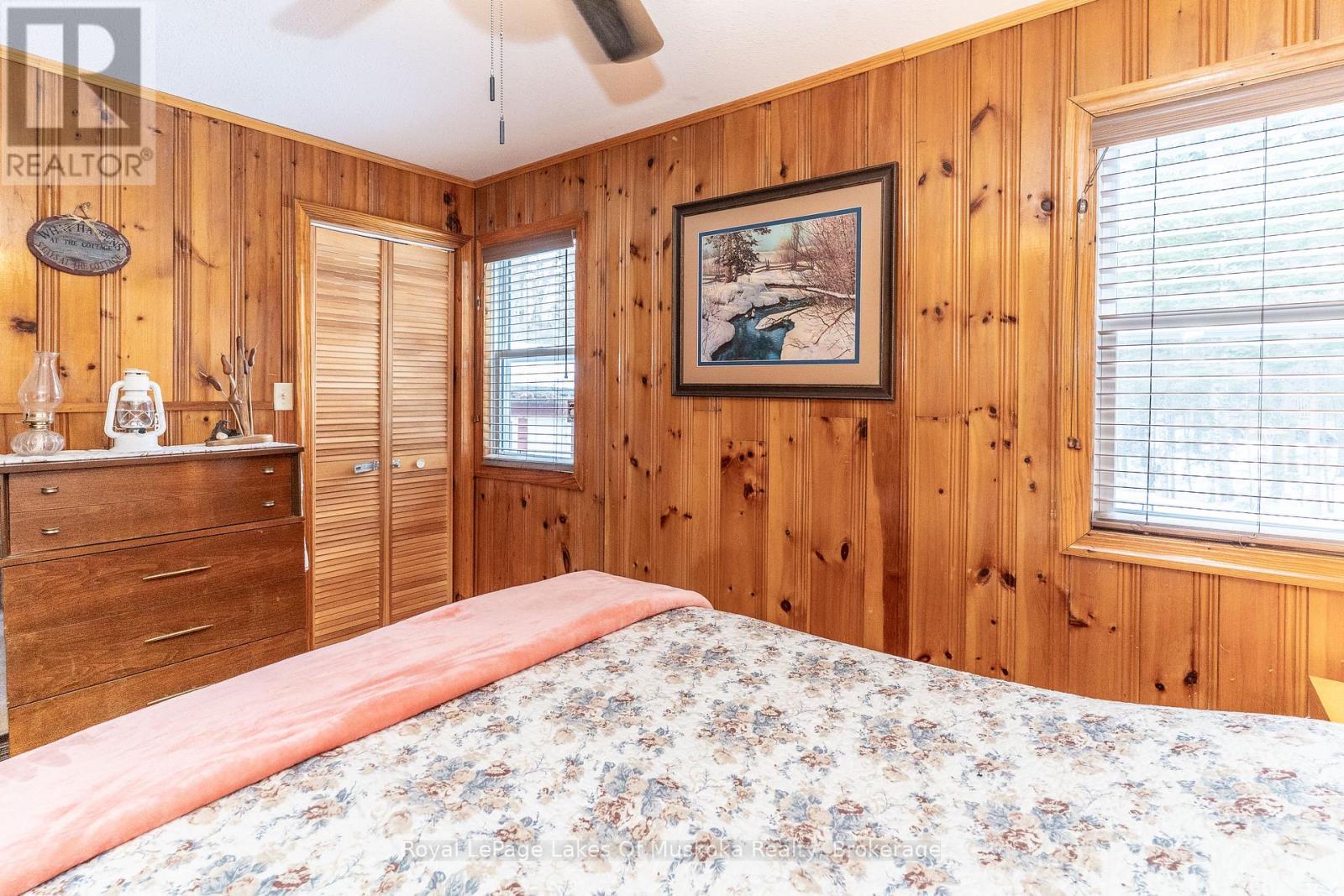 












1012 GOODLIFE LANE

,
Algonquin Highlands (Sherborne),




Ontario
P0A0A8

