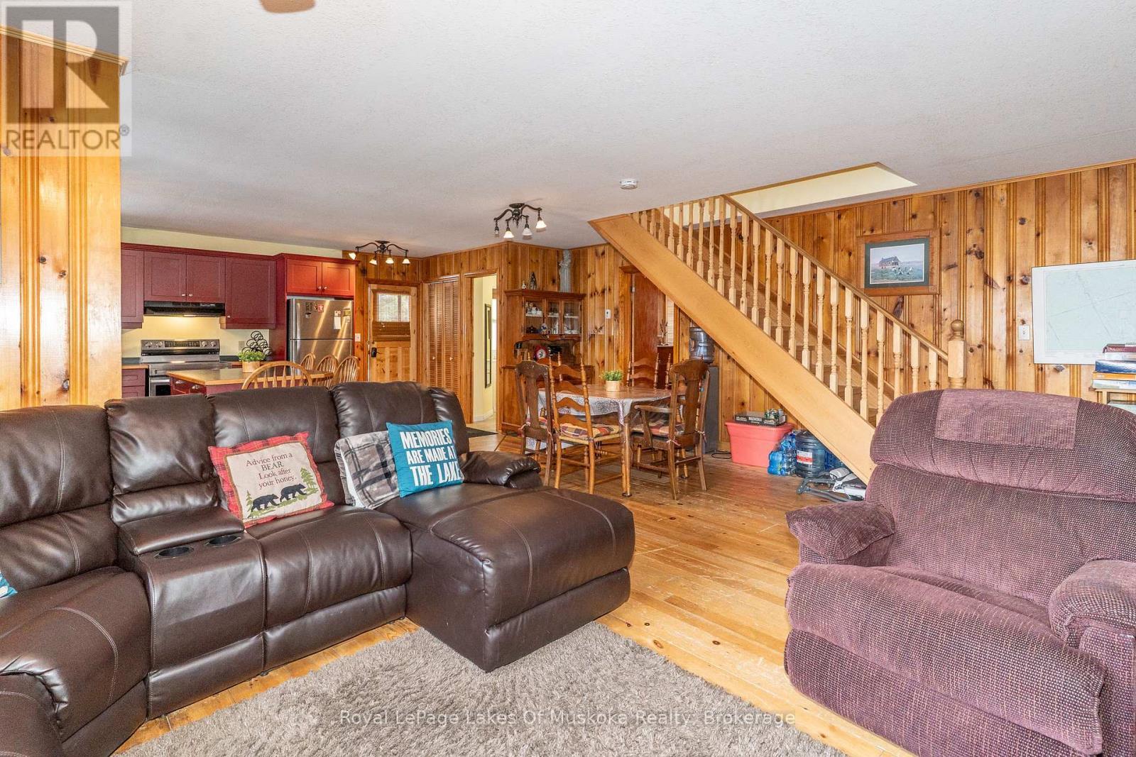 












1012 GOODLIFE LANE

,
Algonquin Highlands (Sherborne),




Ontario
P0A0A8

