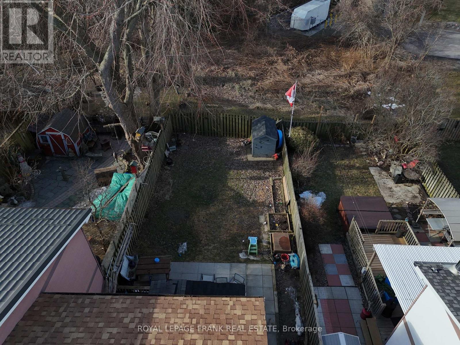 












1464 WECKER DRIVE

,
Oshawa (Lakeview),




Ontario
L1J6N2

