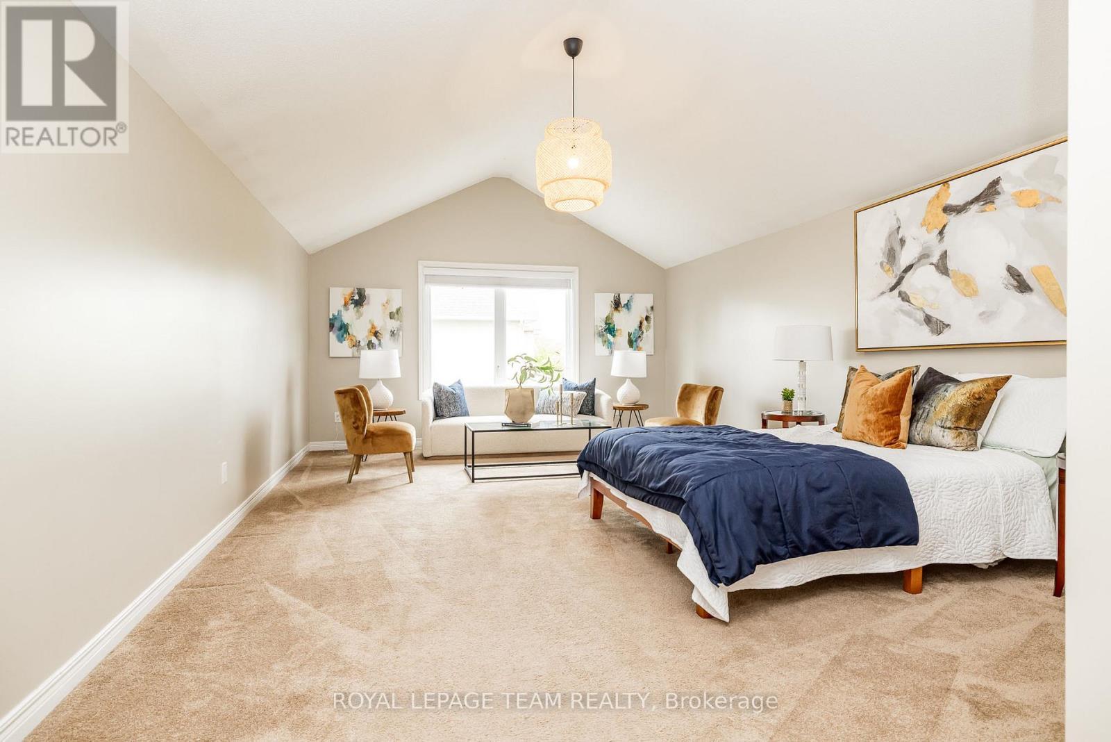 












10 BEECHGROVE GARDENS

,
Ottawa,




Ontario
K2S1W5

